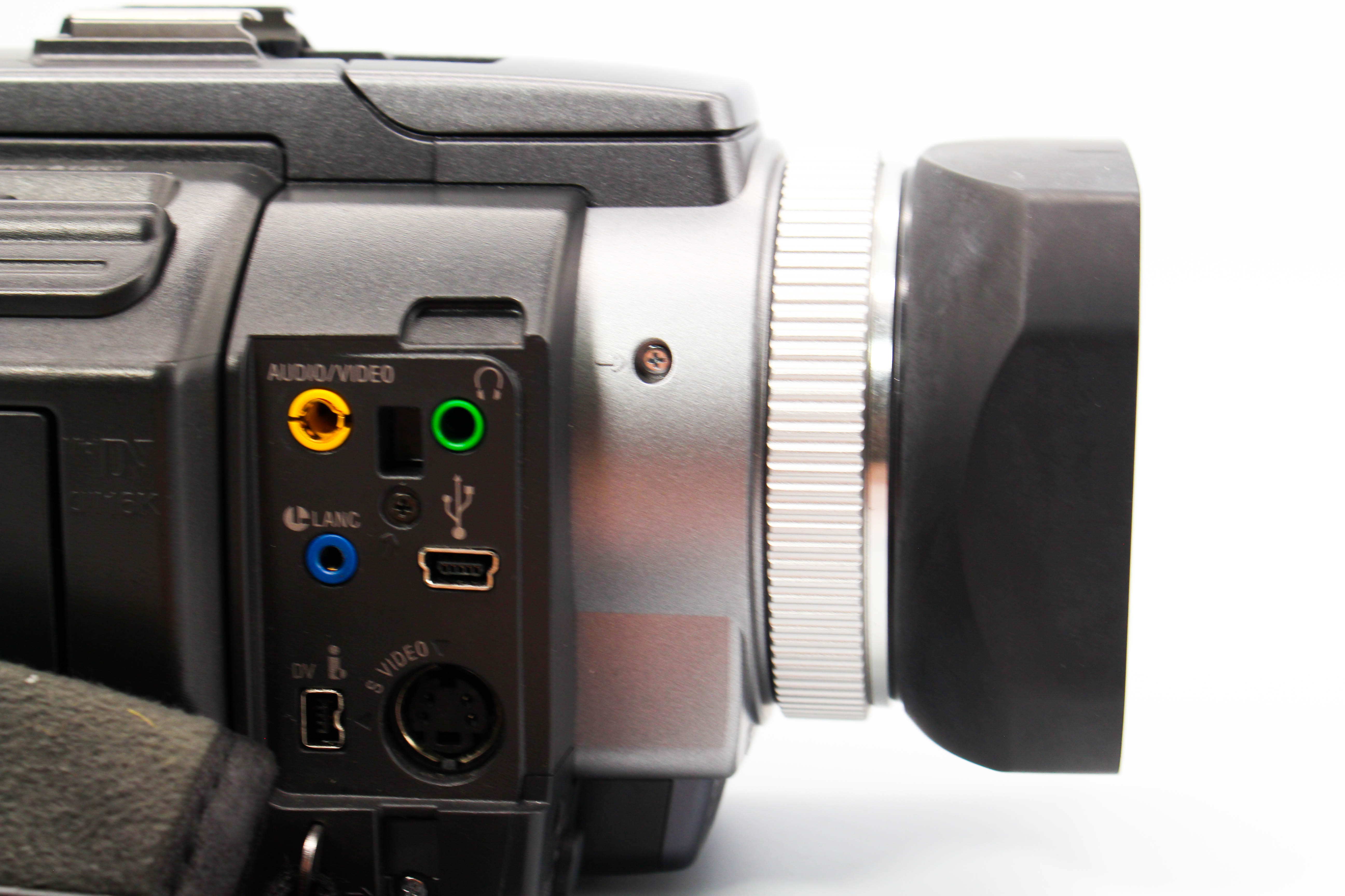 Sony DCR-TRV950E MiniDV Video Handycam Camcorder Camera - Tested Bundle Excellent