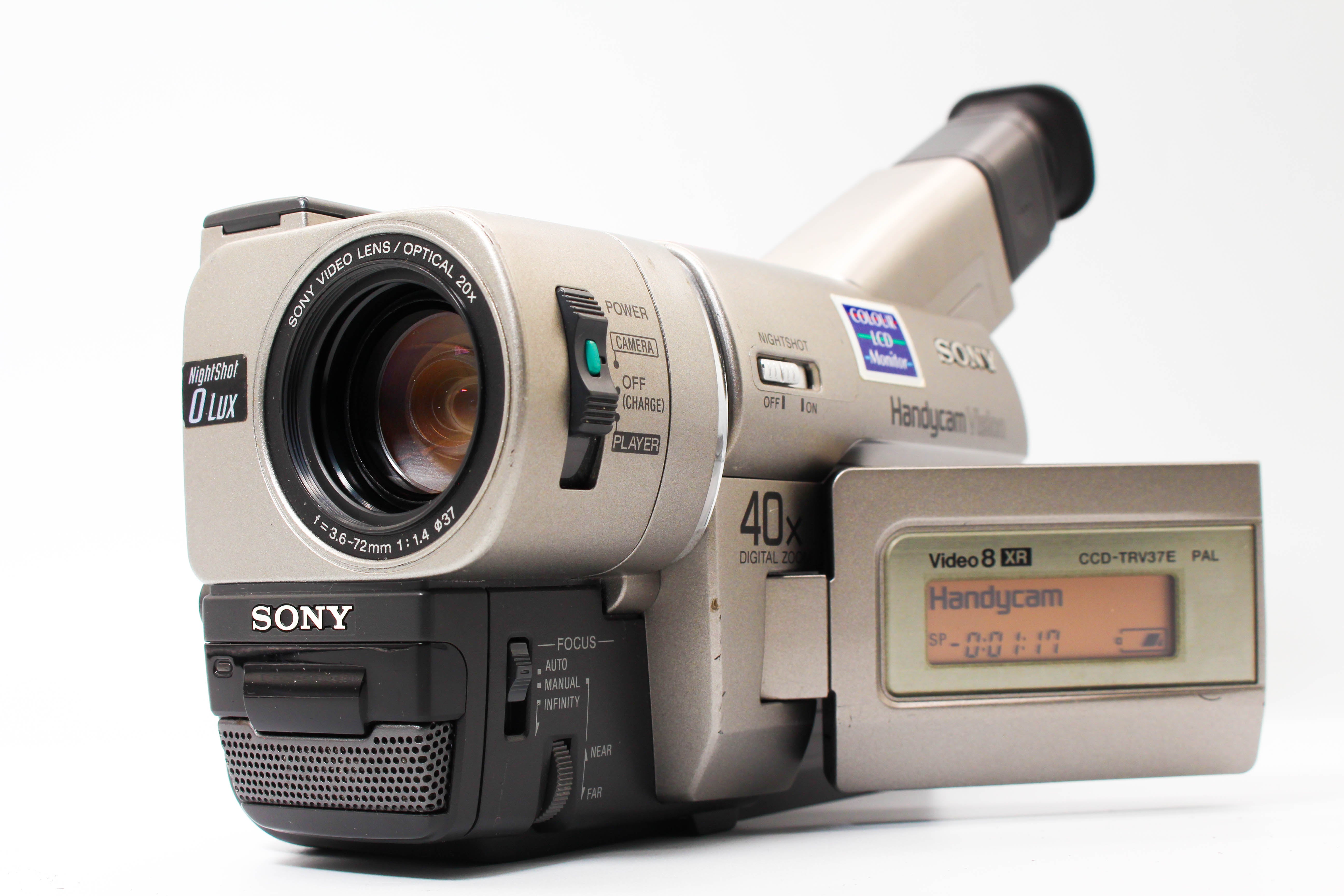 Sony CCD-TRV37E Video8 Handycam Tape Digital Video Camcorder - Tested Bundle Good