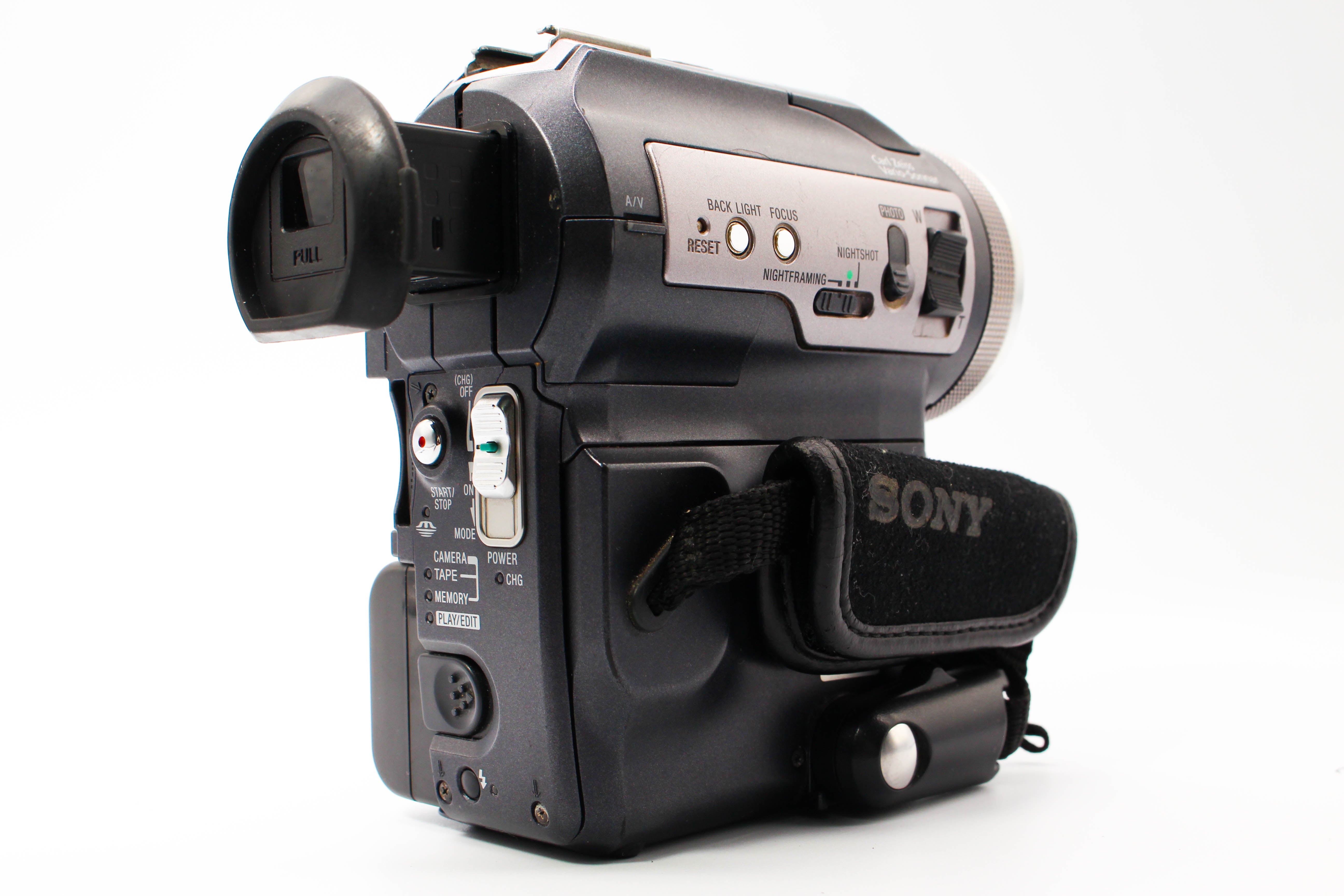 Sony DCR-PC330E MiniDV Handycam Digital Video Camcorder - Tested Bundle Excellent