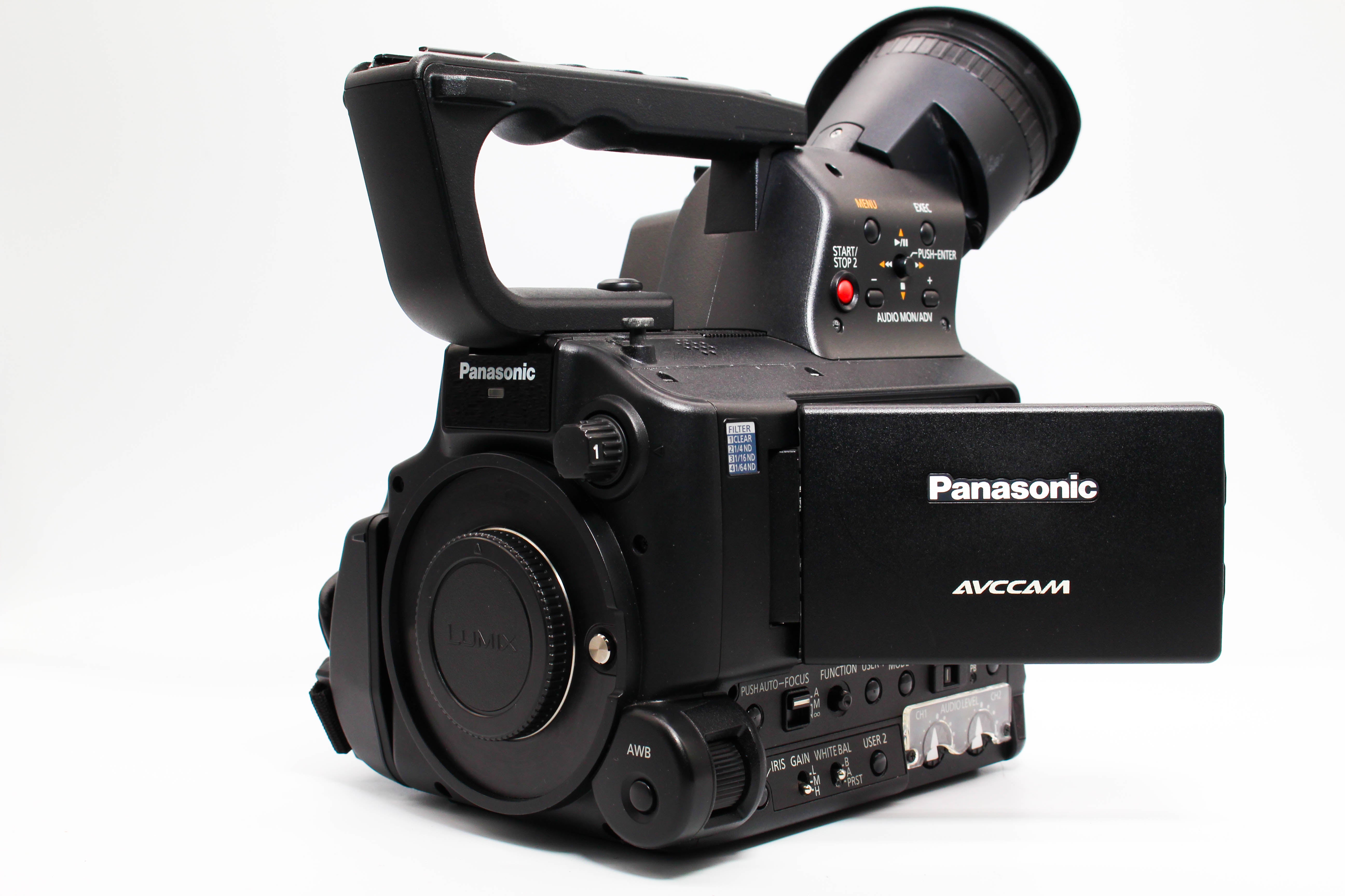 Panasonic AG-AF101E AVCCAM HD SD Card Video Handycam Camcorder Camera - Tested Bundle Good
