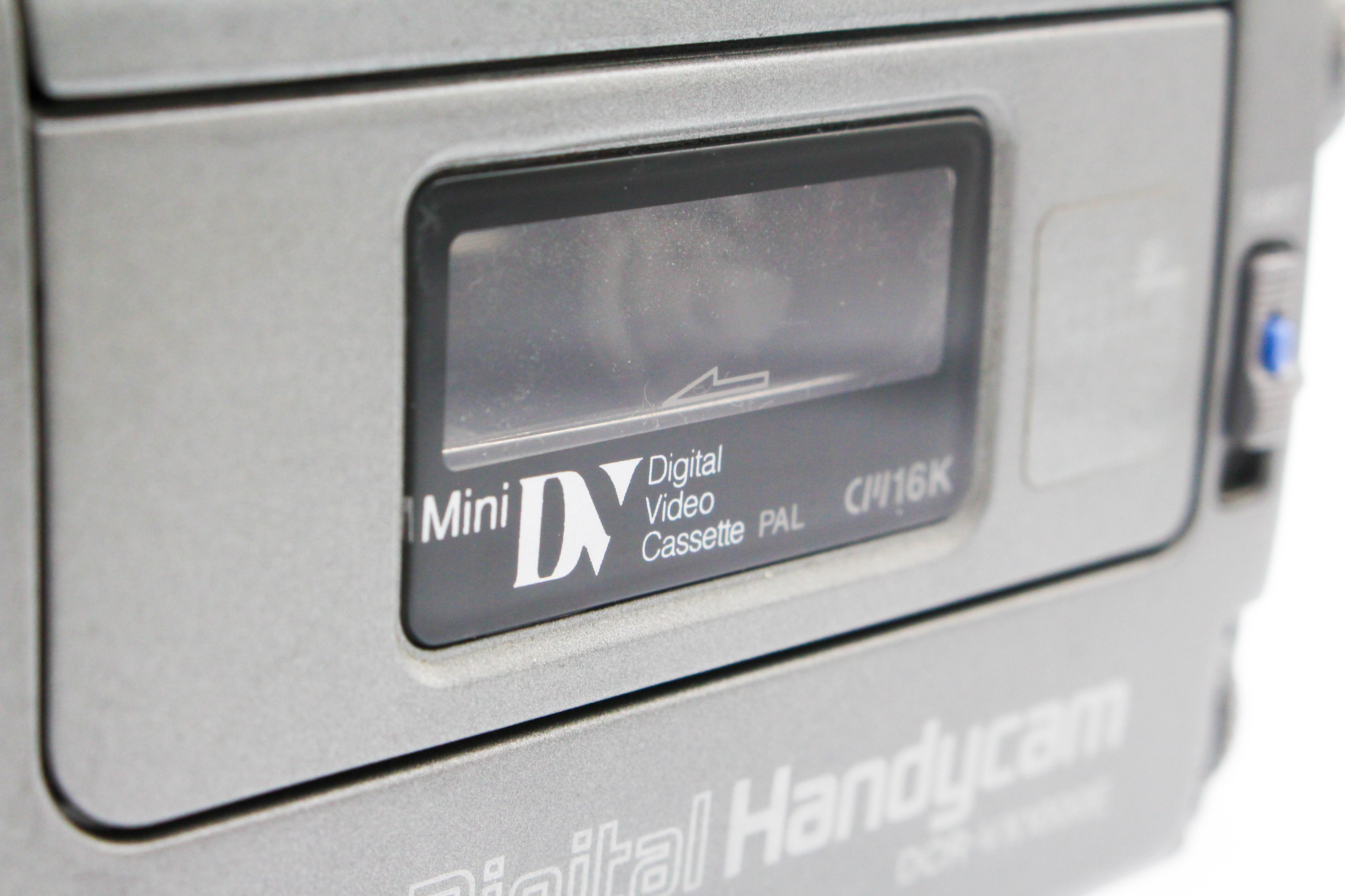 Sony DCR-VX1000E MiniDV Handycam Digital Video Camcorder Camera (Read Condition) - Tested Bundle