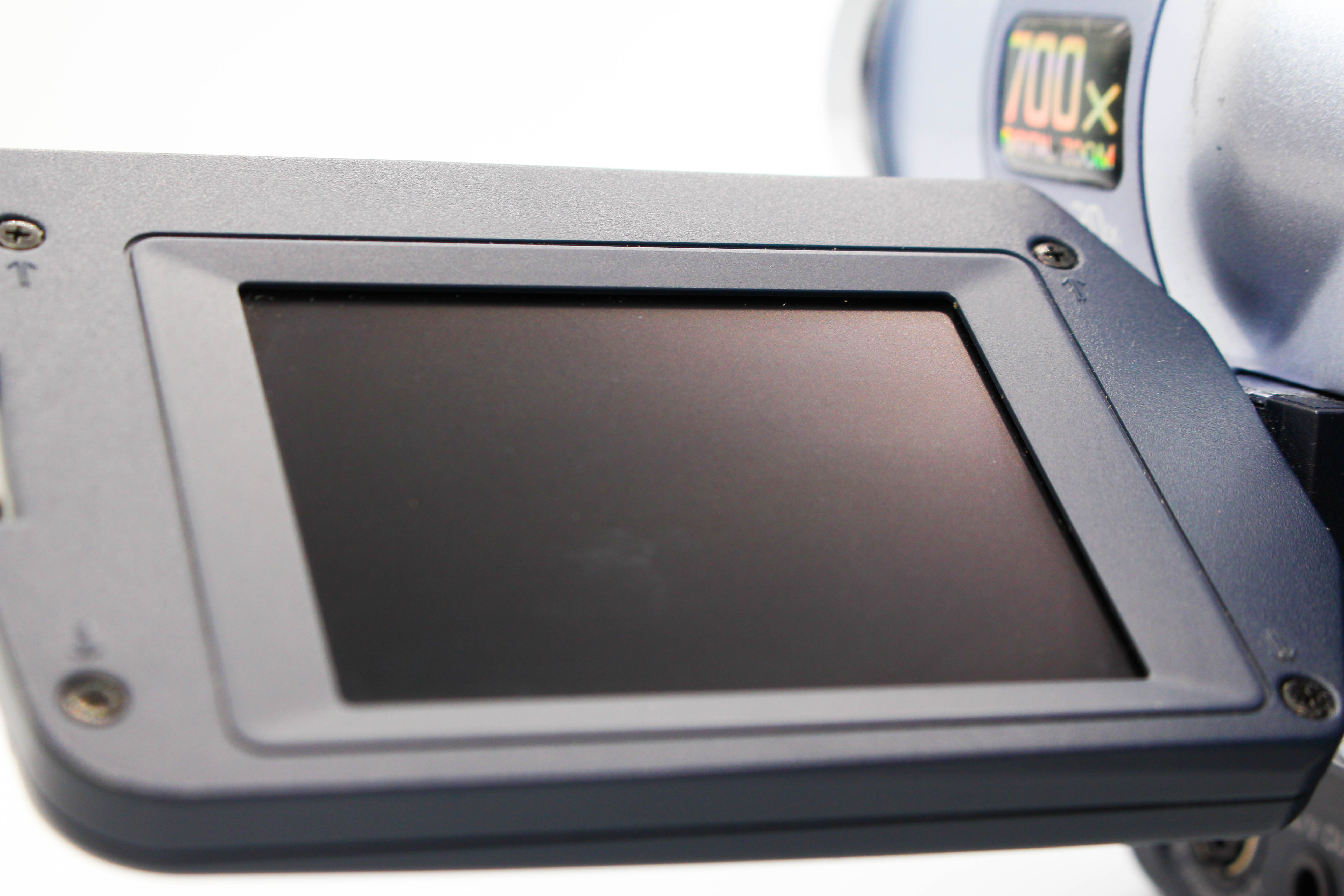 Sony DCR-TRV245E Digital8 Hi8 Video8 Handycam Tape Digital Video Camcorder - Tested Bundle