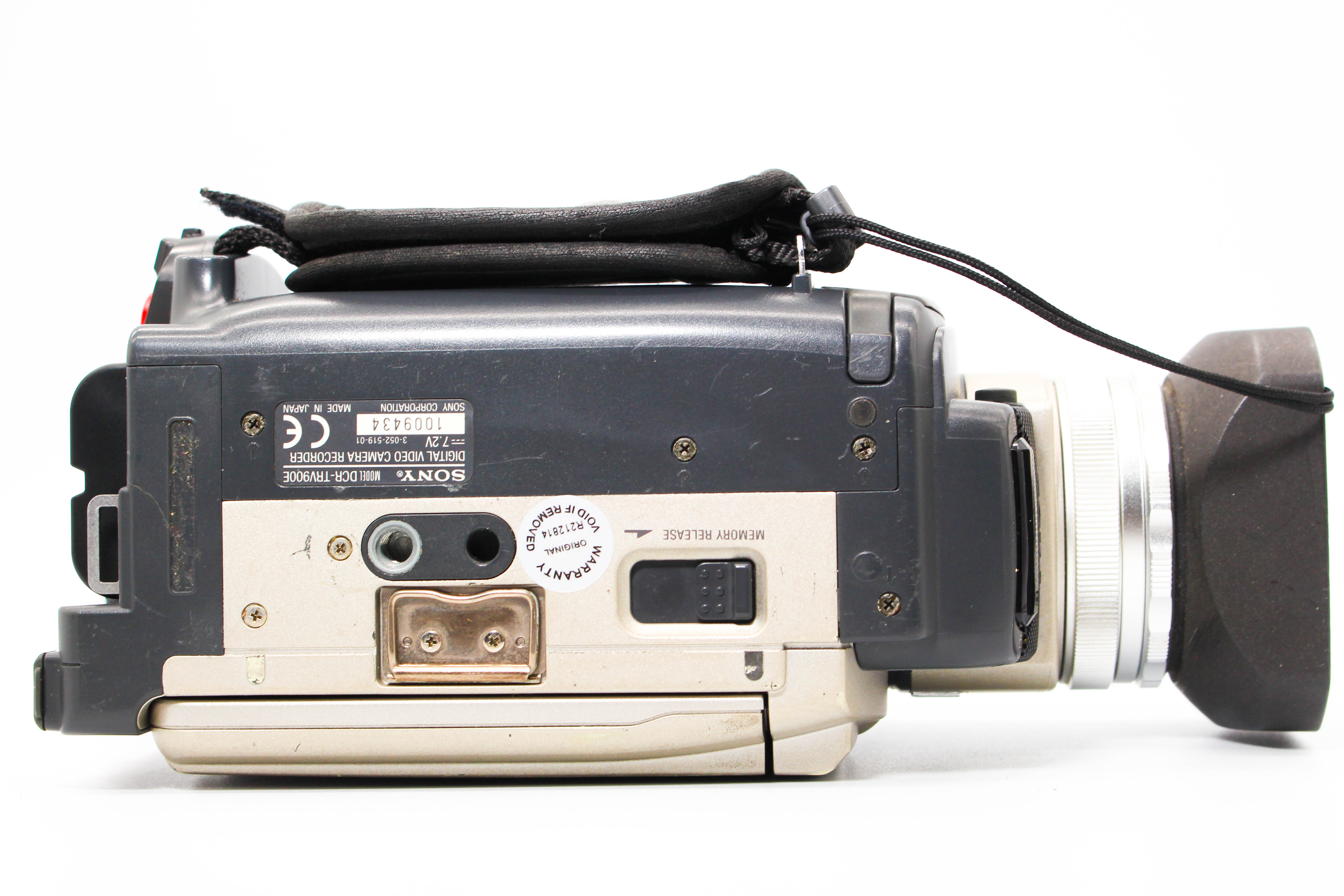 Sony DCR-TRV900E MiniDV Video Handycam Camcorder Camera - Tested Bundle Excellent