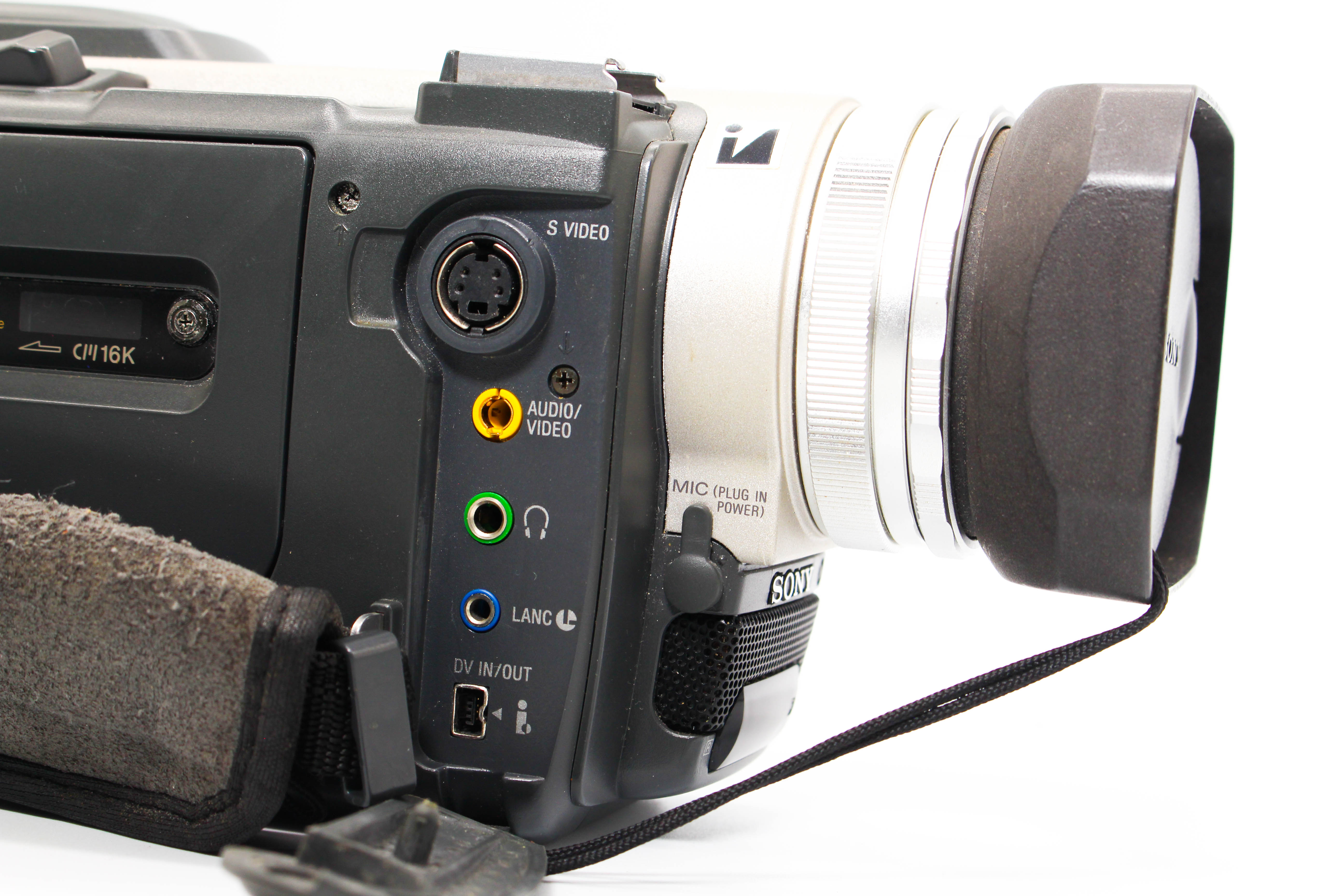 Sony DCR-TRV900E MiniDV Video Handycam Camcorder Camera - Tested Bundle Excellent