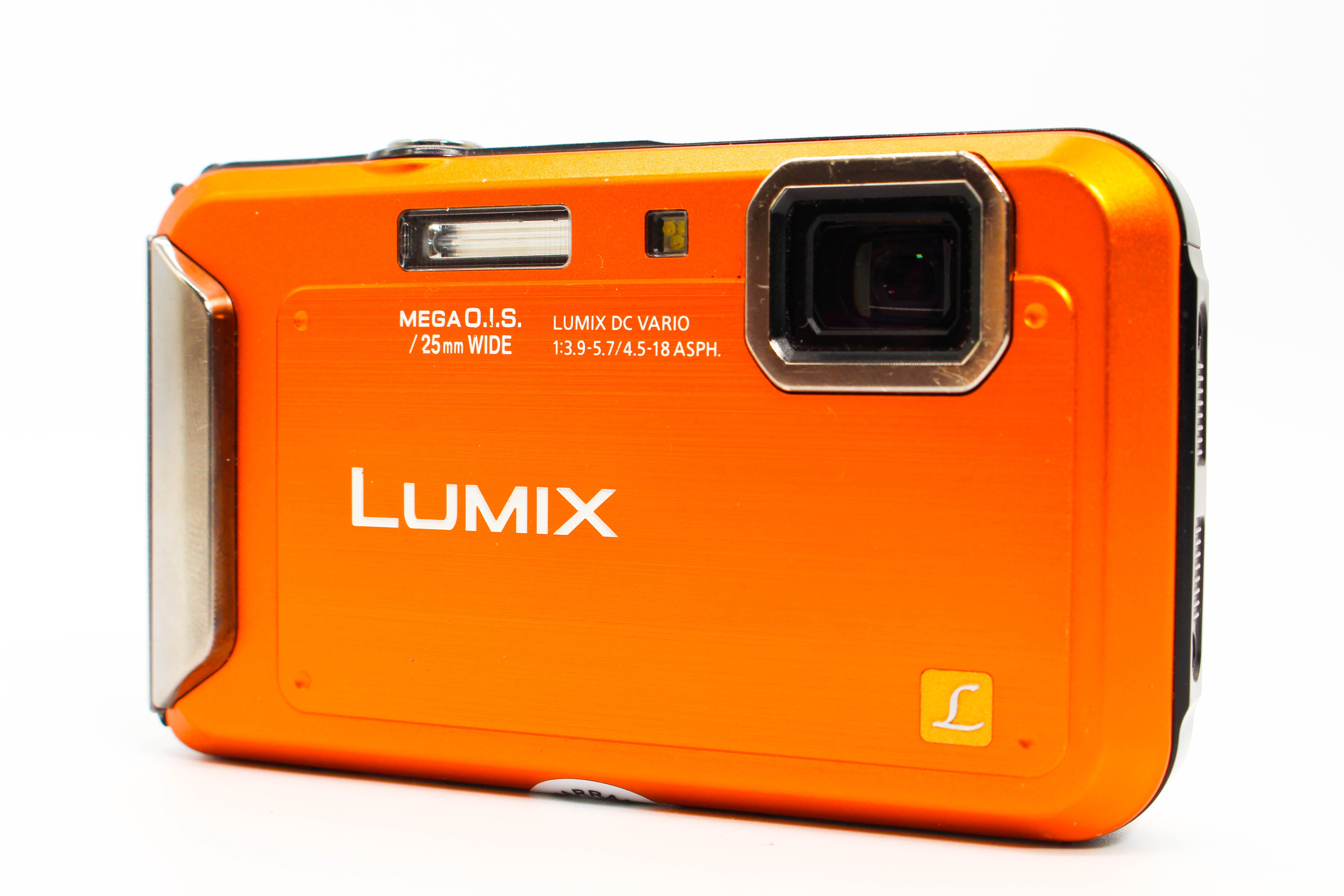 Panasonic Lumix DMC-FT20 Retro Digital Camera Digicam Orange - Tested Bundle Excellent