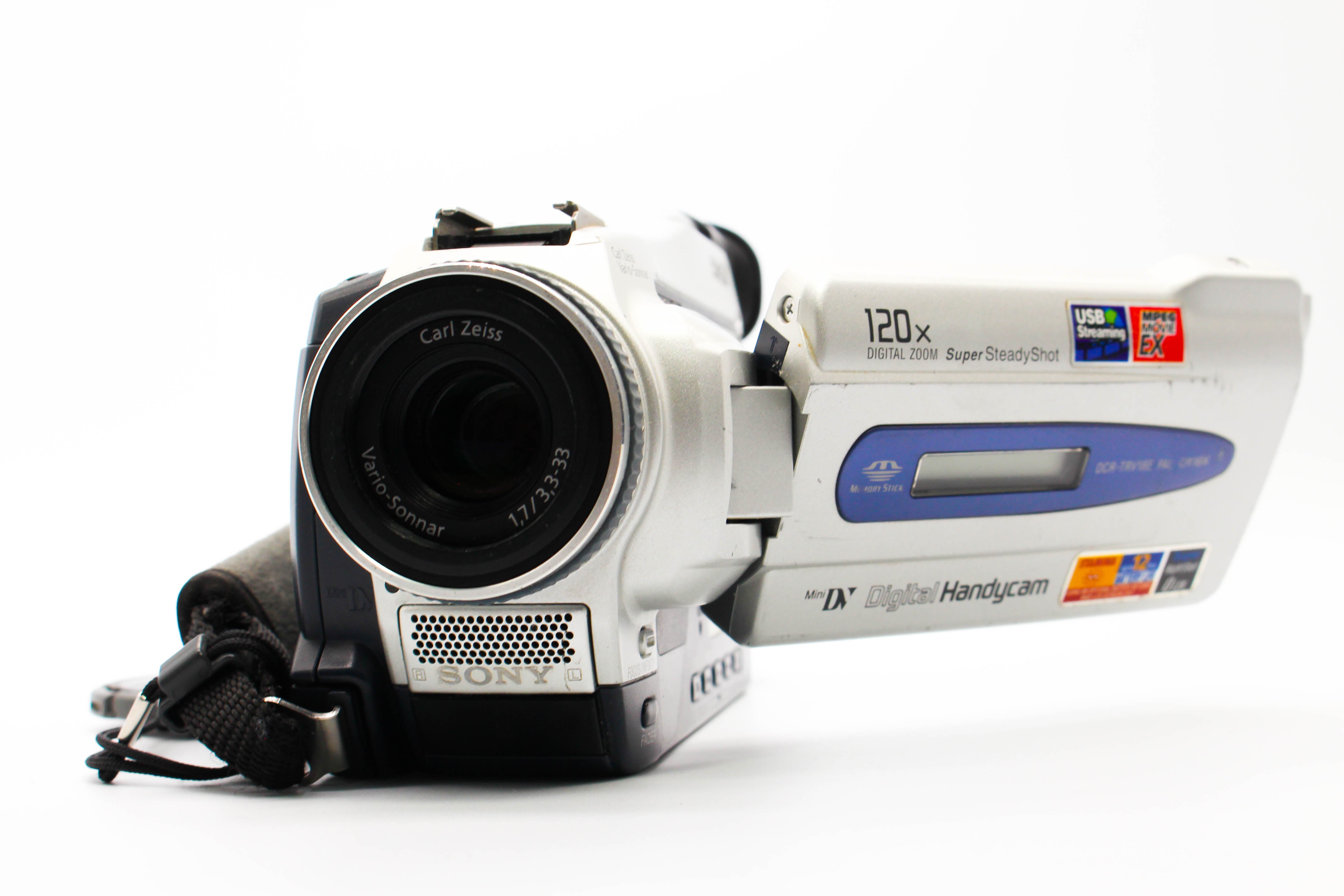 Sony DCR-TRV18E MiniDV Video Handycam Camcorder Camera - Tested Bundle Excellent