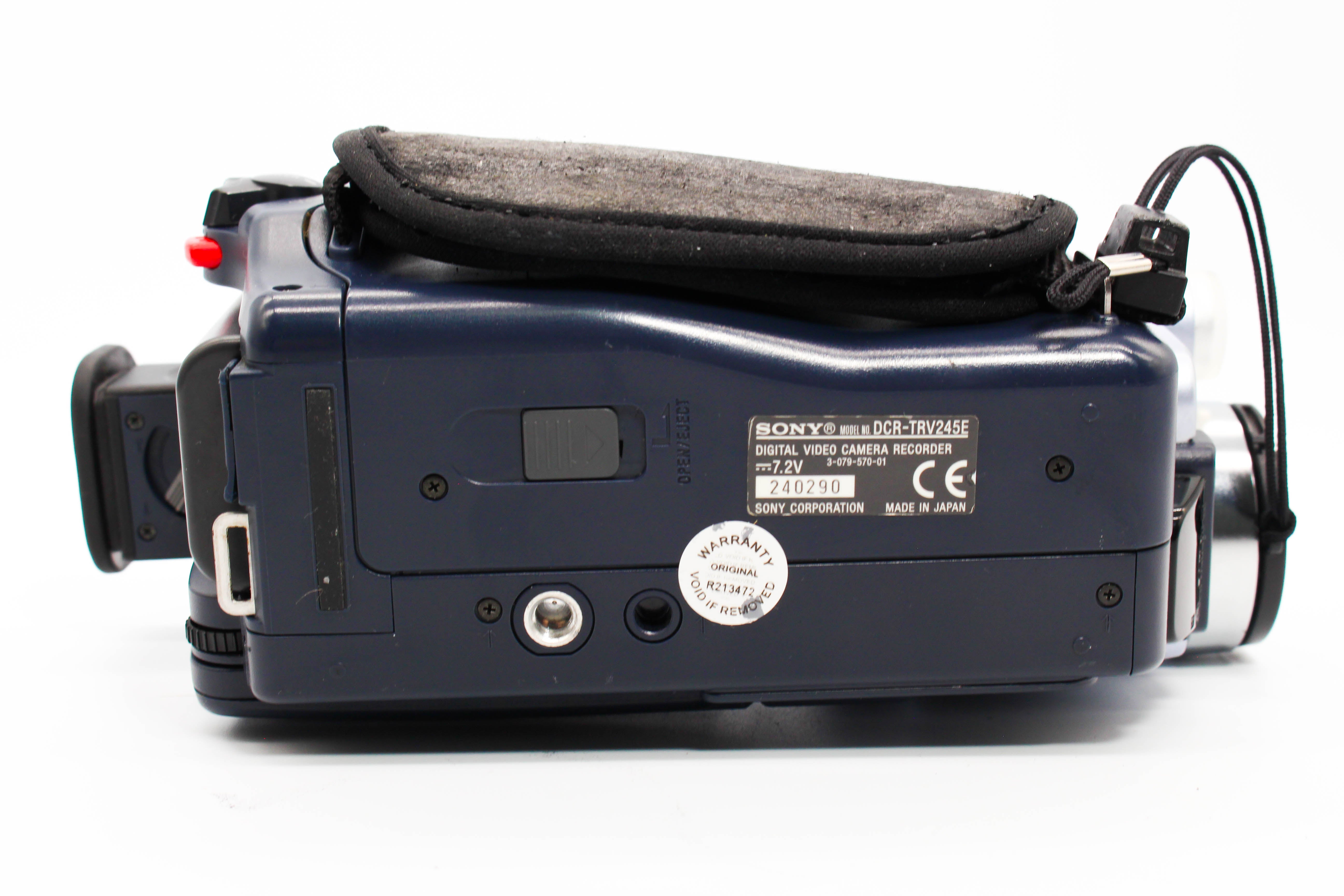 Sony DCR-TRV245E Digital8 Hi8 Video8 Handycam Camcorder Camera - Tested Bundle Excellent