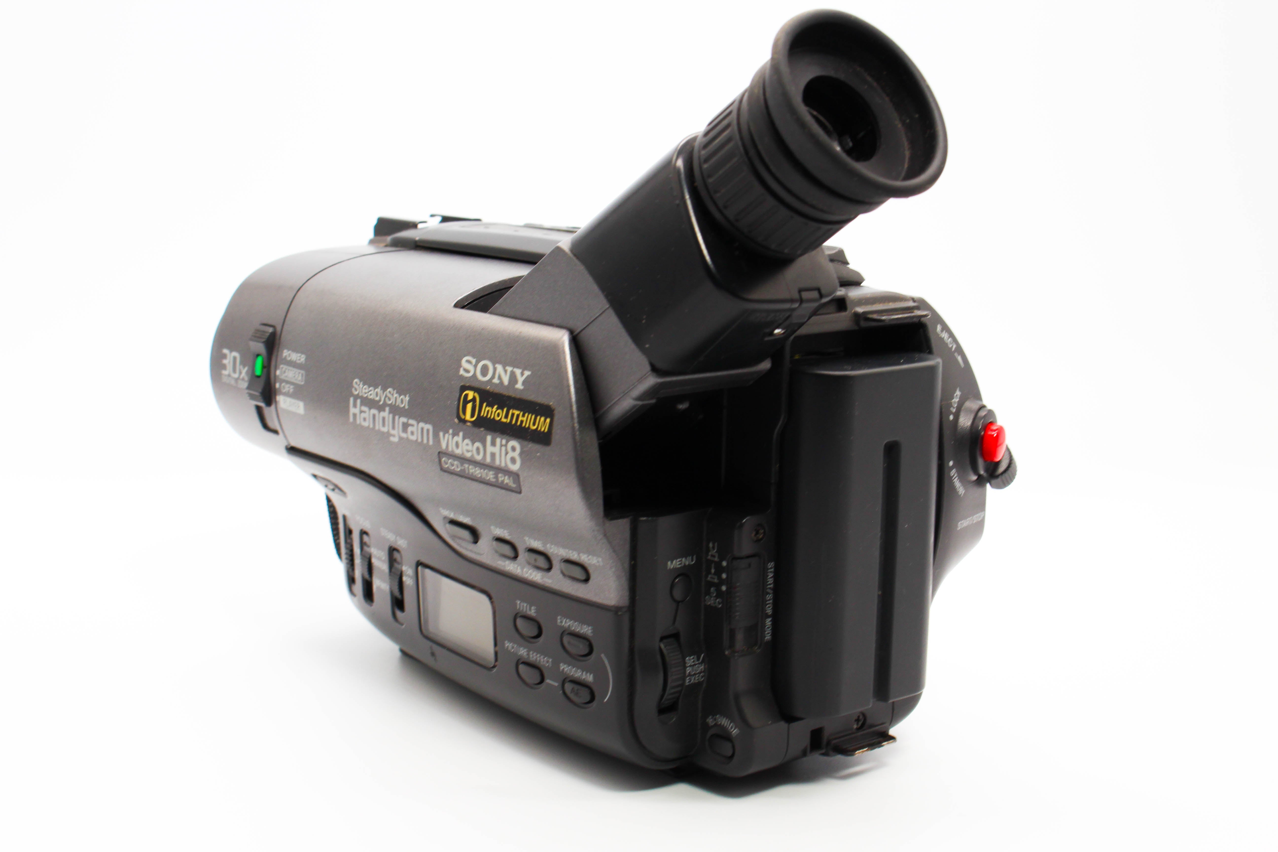 Sony CCD-TR810E Hi8 Video8 8mm Handycam Camcorder Camera - Tested Bundle Good