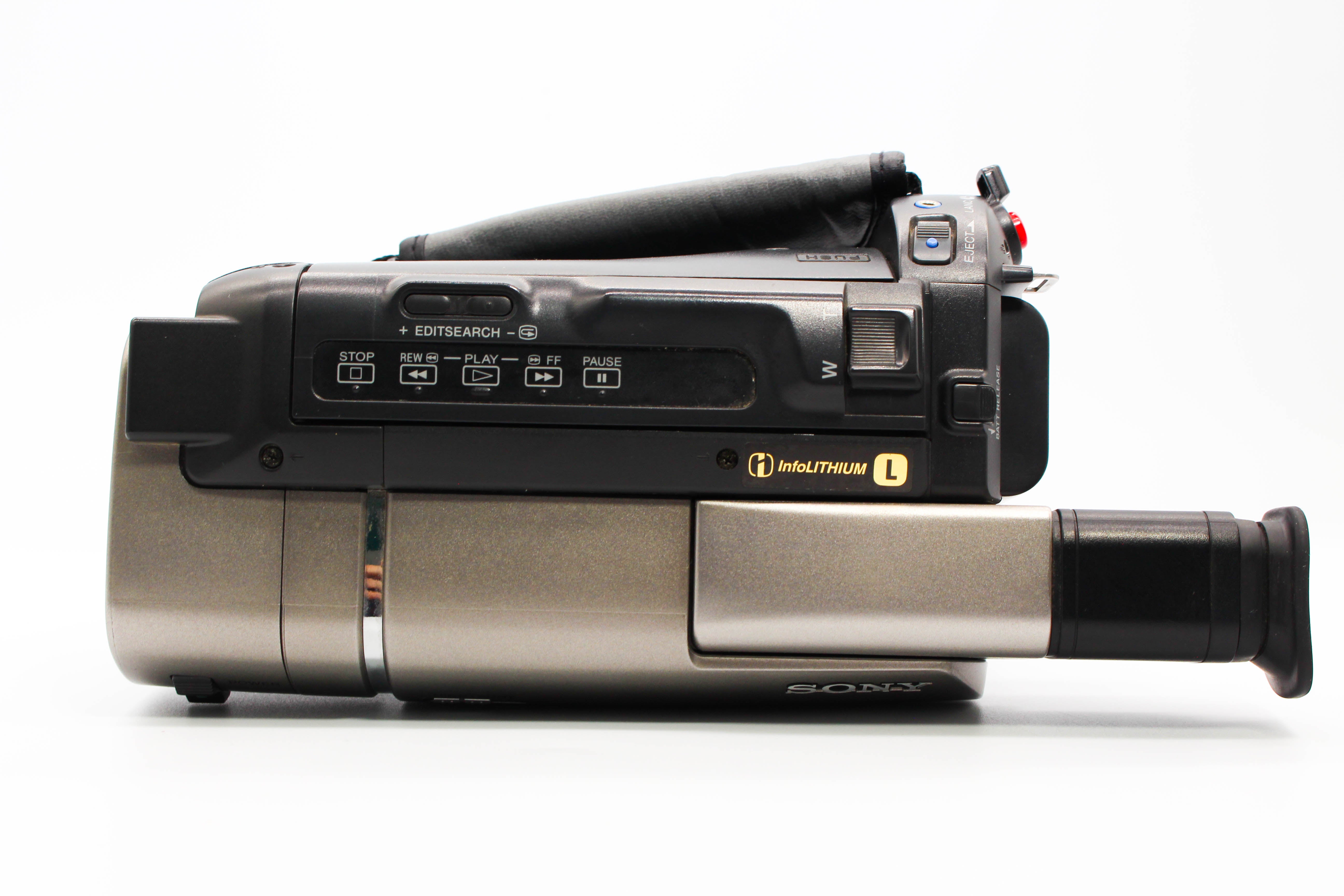 Sony DCR-TR427E Video8 8mm Handycam Camcorder Camera - Tested Bundle Excellent