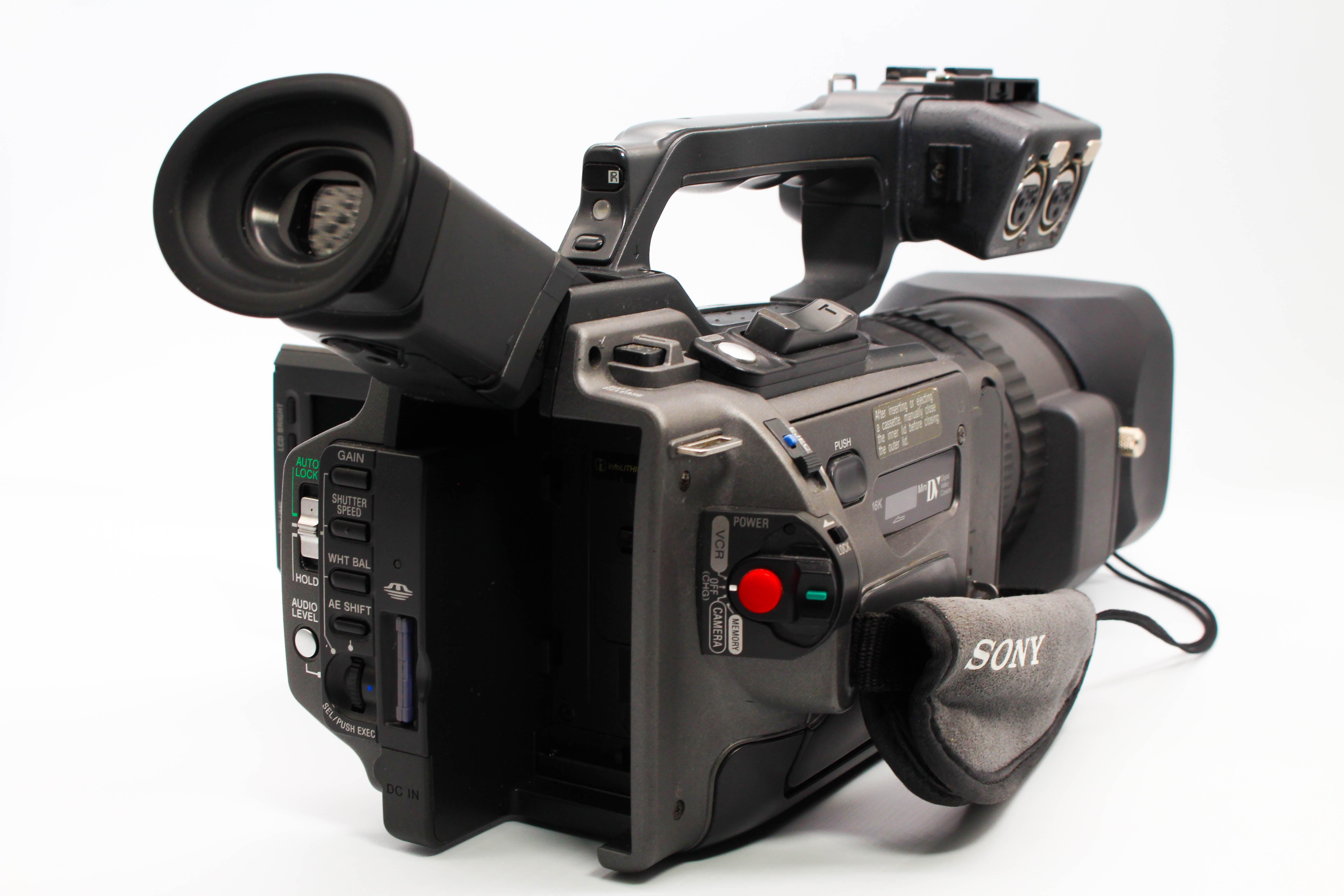 Sony DSR-PD150P MiniDV Video Handycam Camcorder Camera - Tested Bundle Excellent