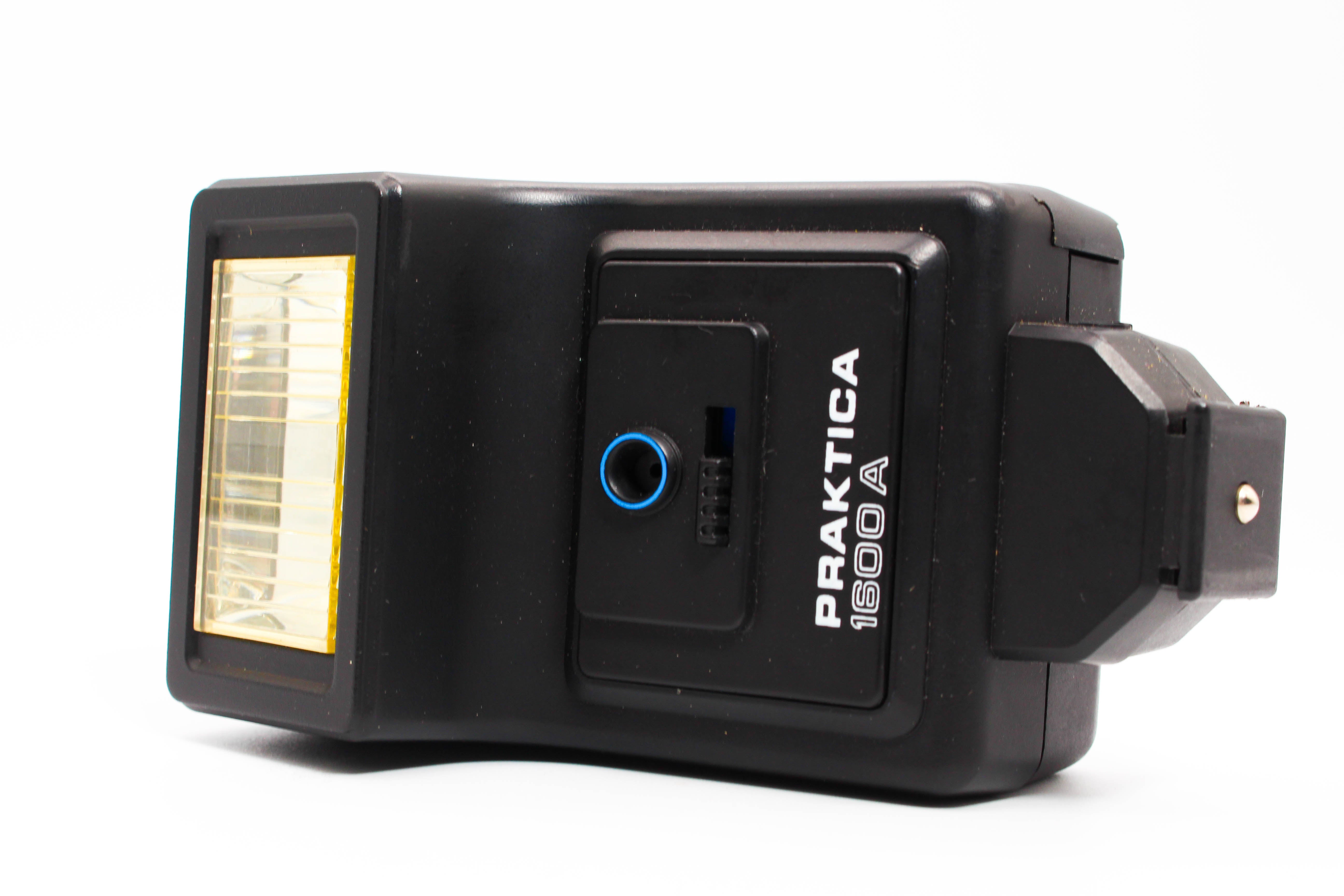 Praktica 1600A SLR Camera Flashgun Tested For Vintage Film Photo Cameras - Tested Good