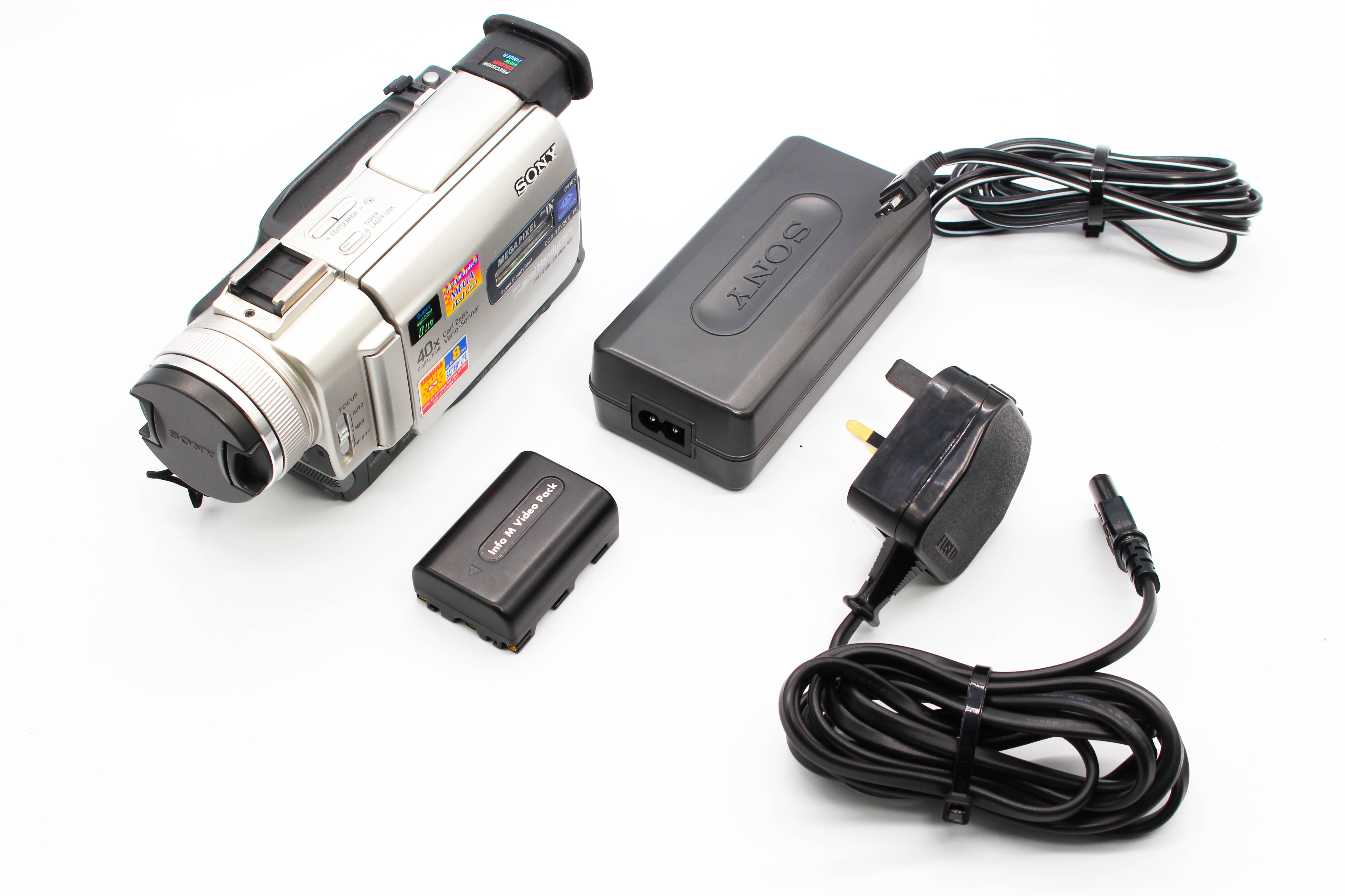 Sony DCR-TRV20E MiniDV Video Handycam Camcorder Camera - Tested Bundle Excellent