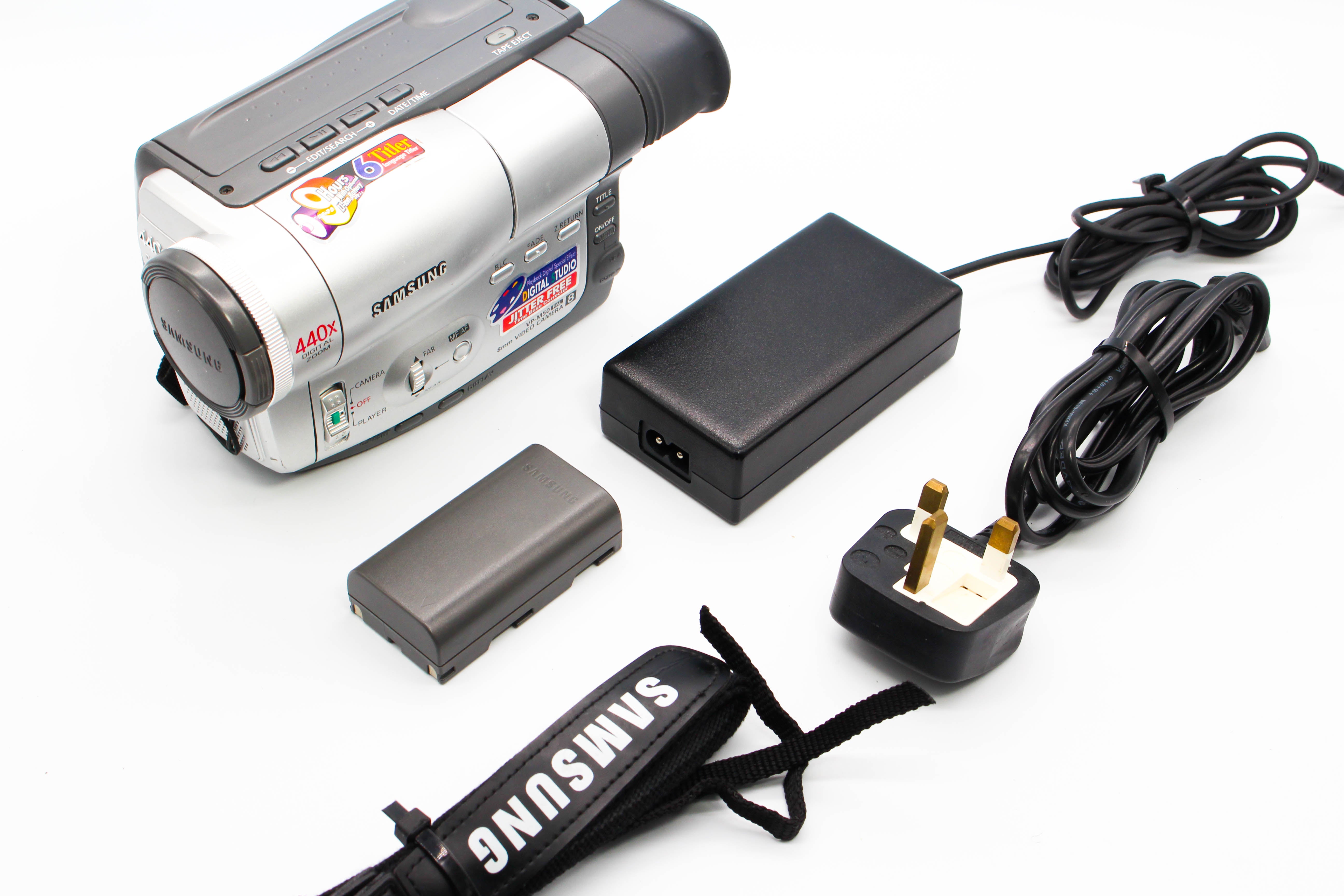 Samsung VP-M50 Video8 8mm Analog Video Camcorder Handycam Camera - Tested Bundle Excellent