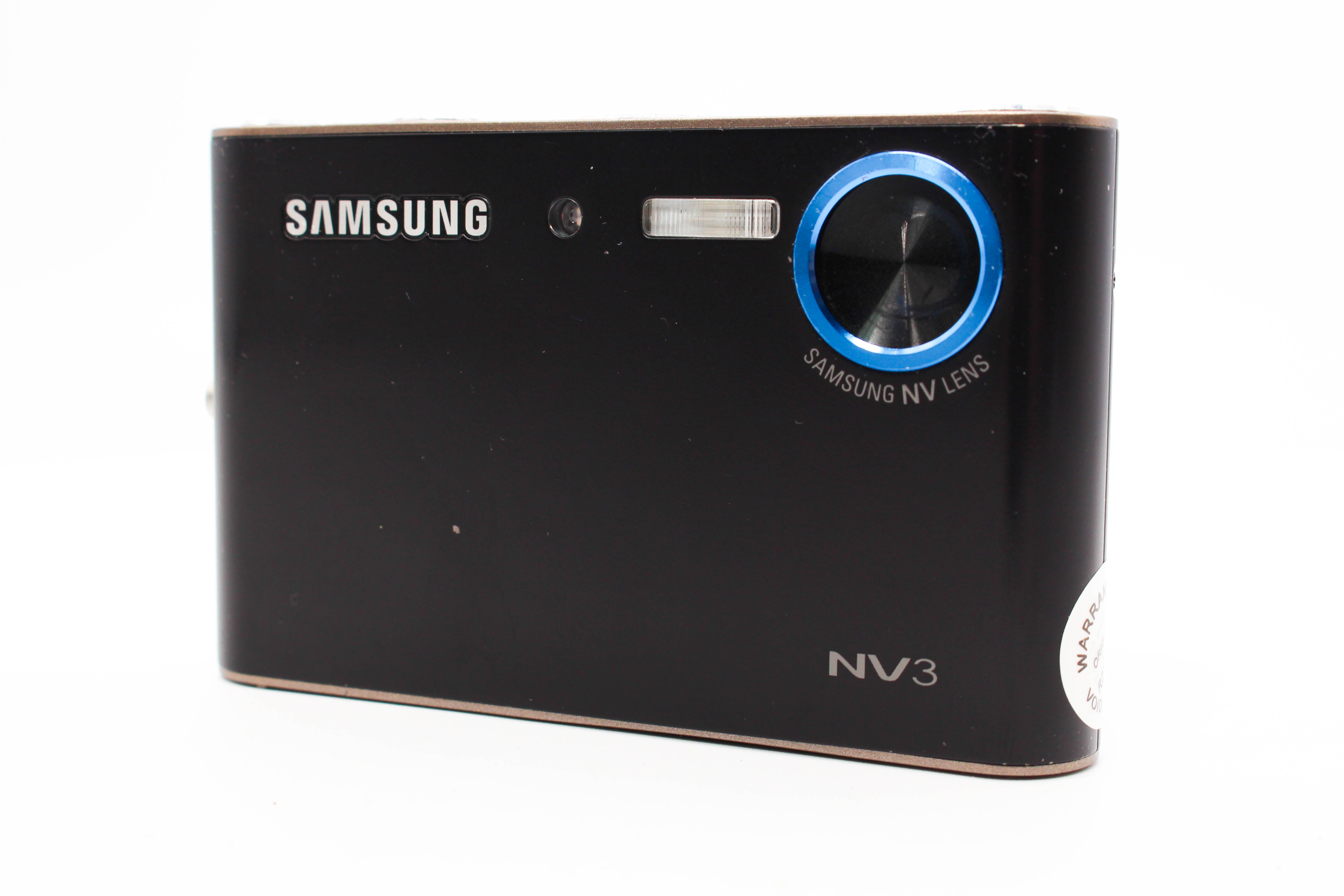 Samsung NV3 Retro SD Card Photo Video Digital Camera Digicam - Tested Bundle Excellent