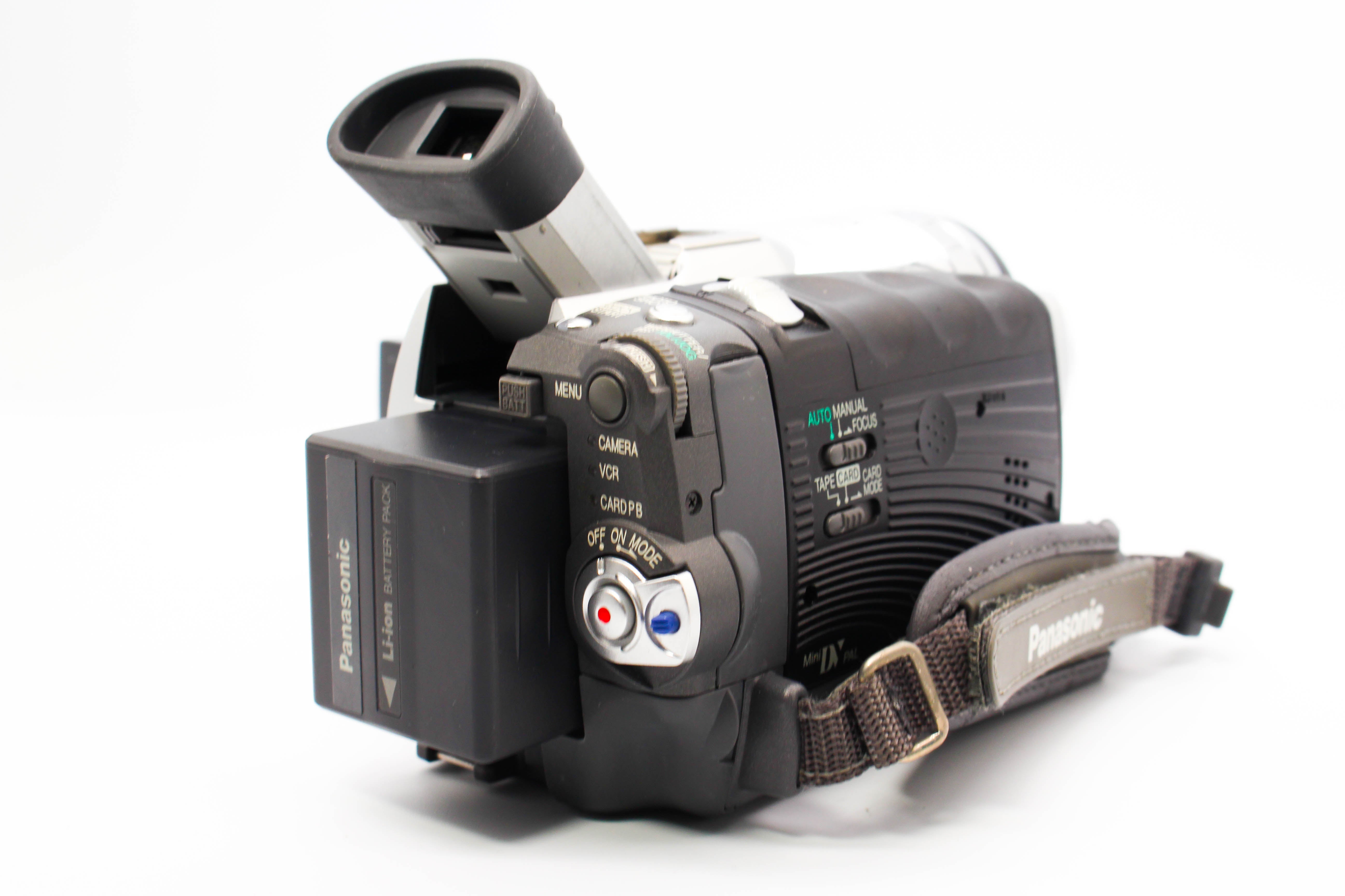 Panasonic NV-GS70 MiniDV Digital Video Handycam Camcorder Camera - Tested Bundle Excellent