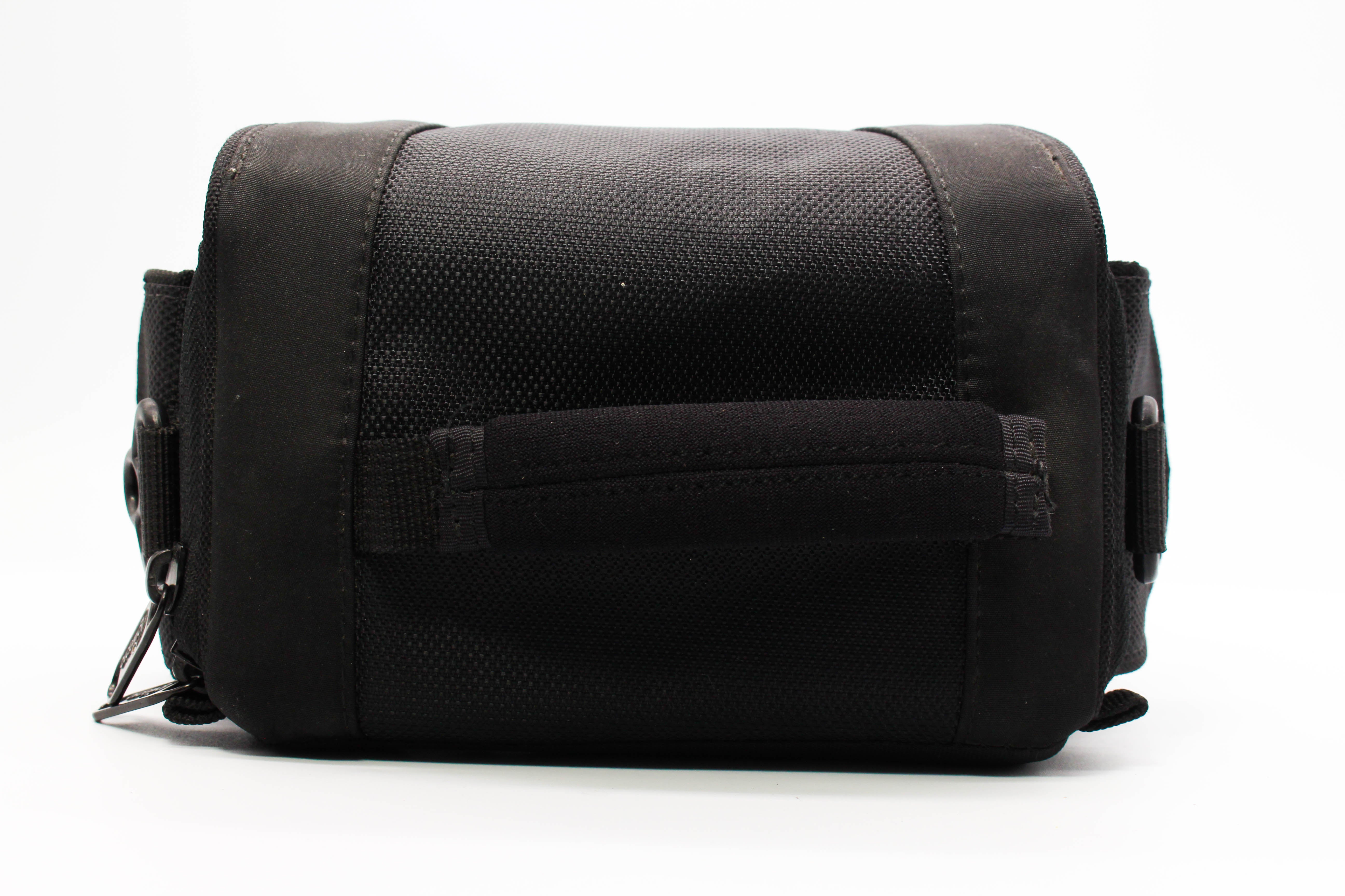 Lowepro Small Shoulder Sling Camera Bag For Handycam Camcorder Camera - Excellent