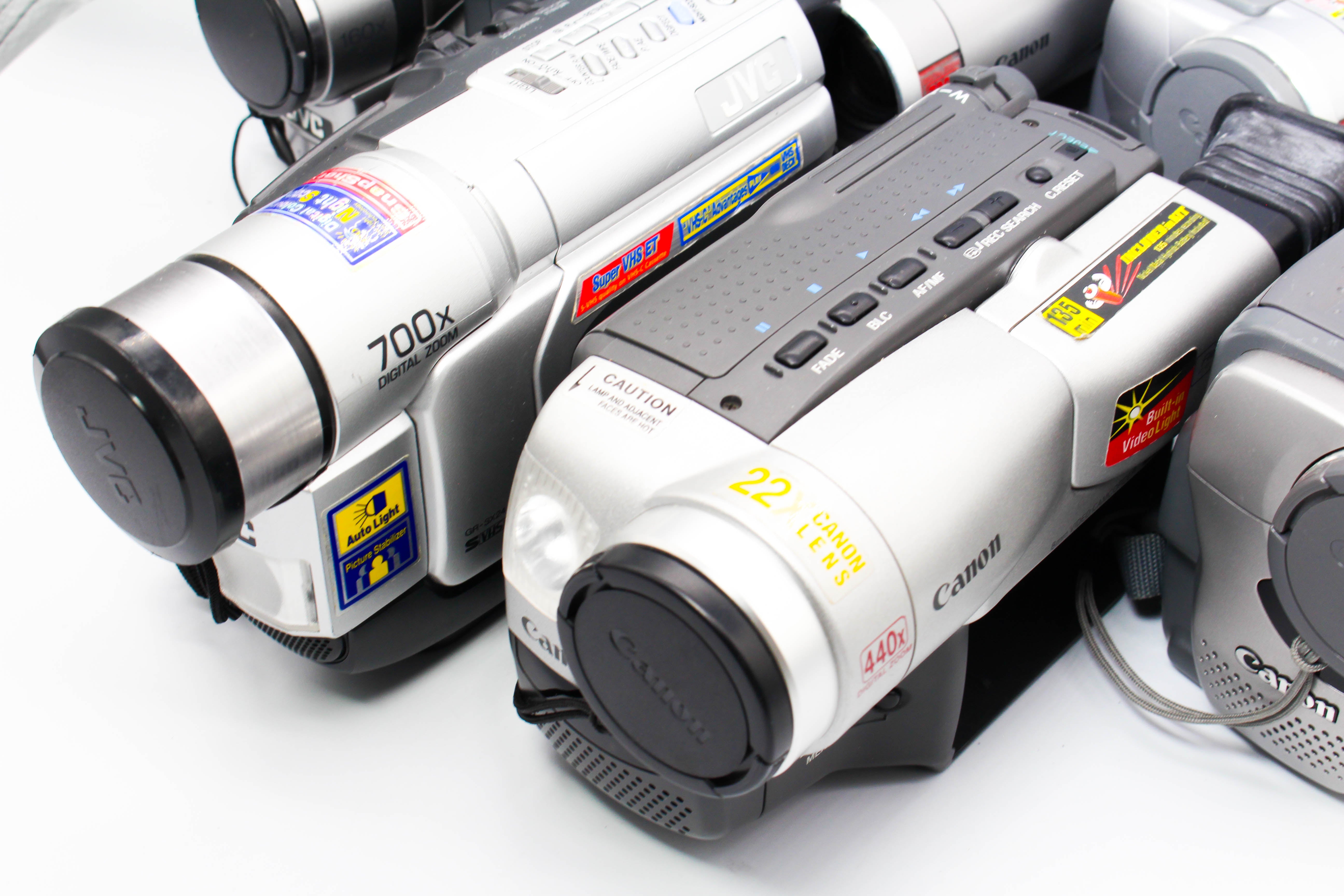 Assorted Faulty Canon Video8 VHS Video Handycam Camcorder Cameras Inc. Canon V500E UC8000E