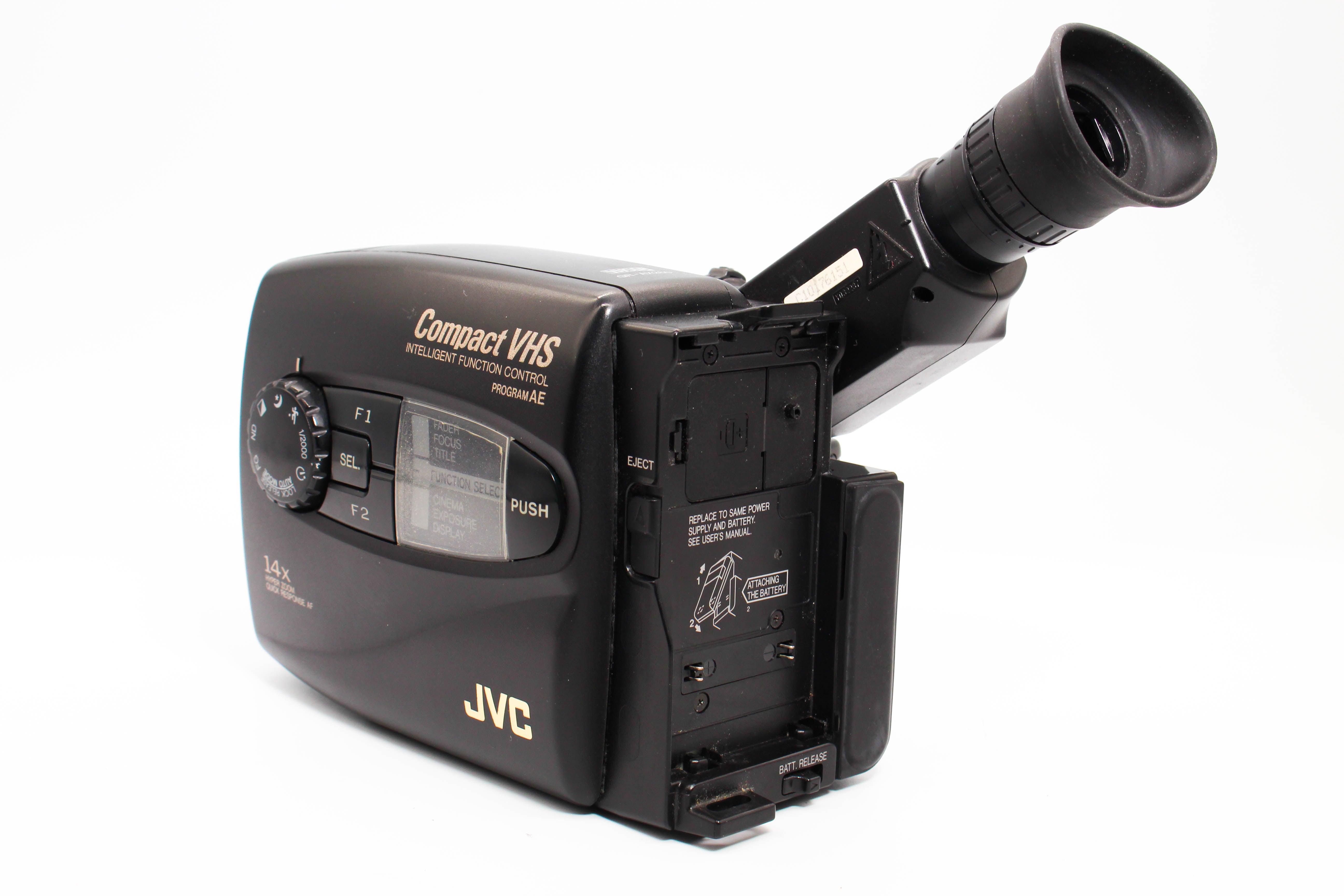 JVC GR-AX260EG VHS-C VHS Handycam Camcorder Camera - Tested Bundle Excellent