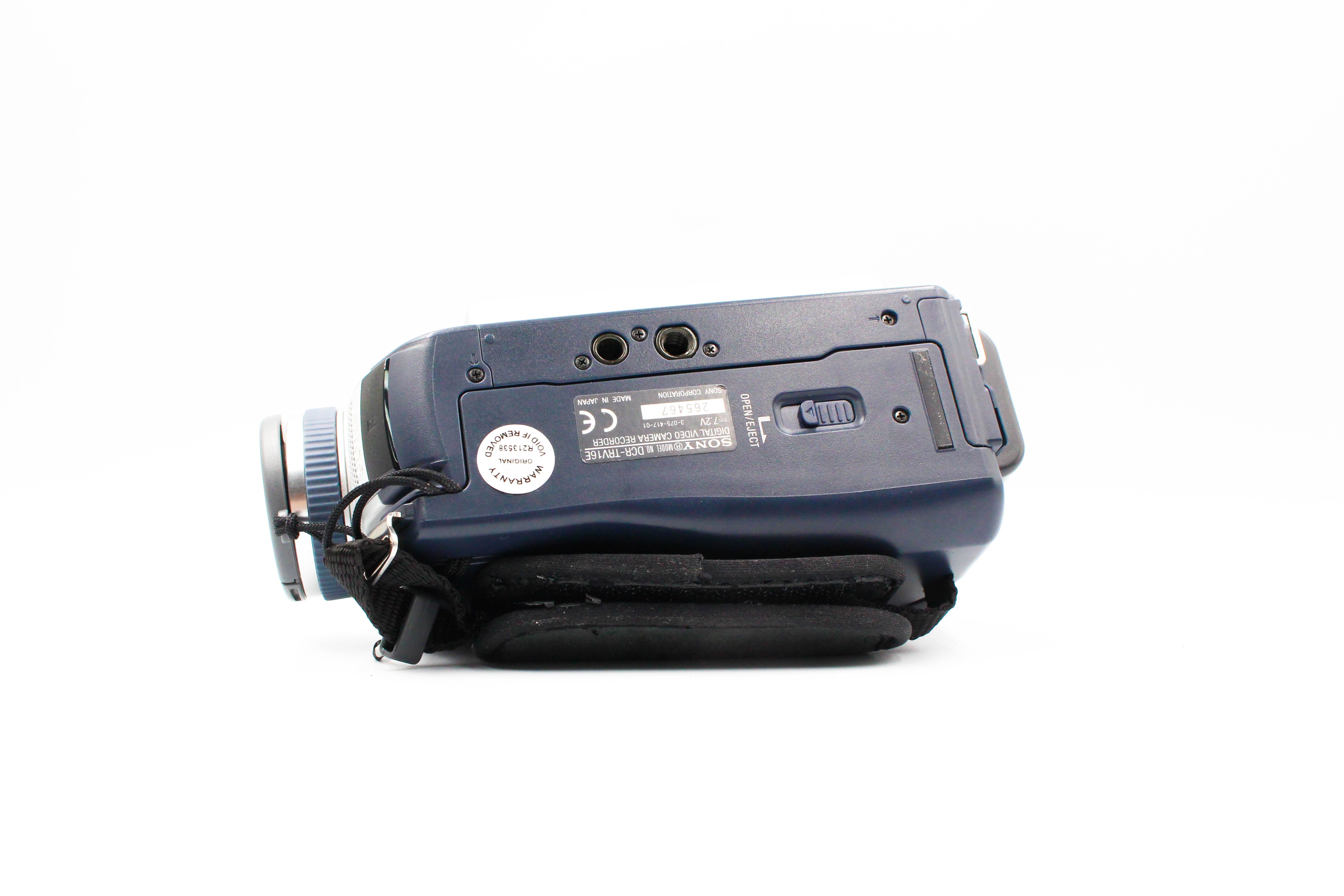 Sony DCR-TRV16E MiniDV Tape Retro Video Camera Camcorder