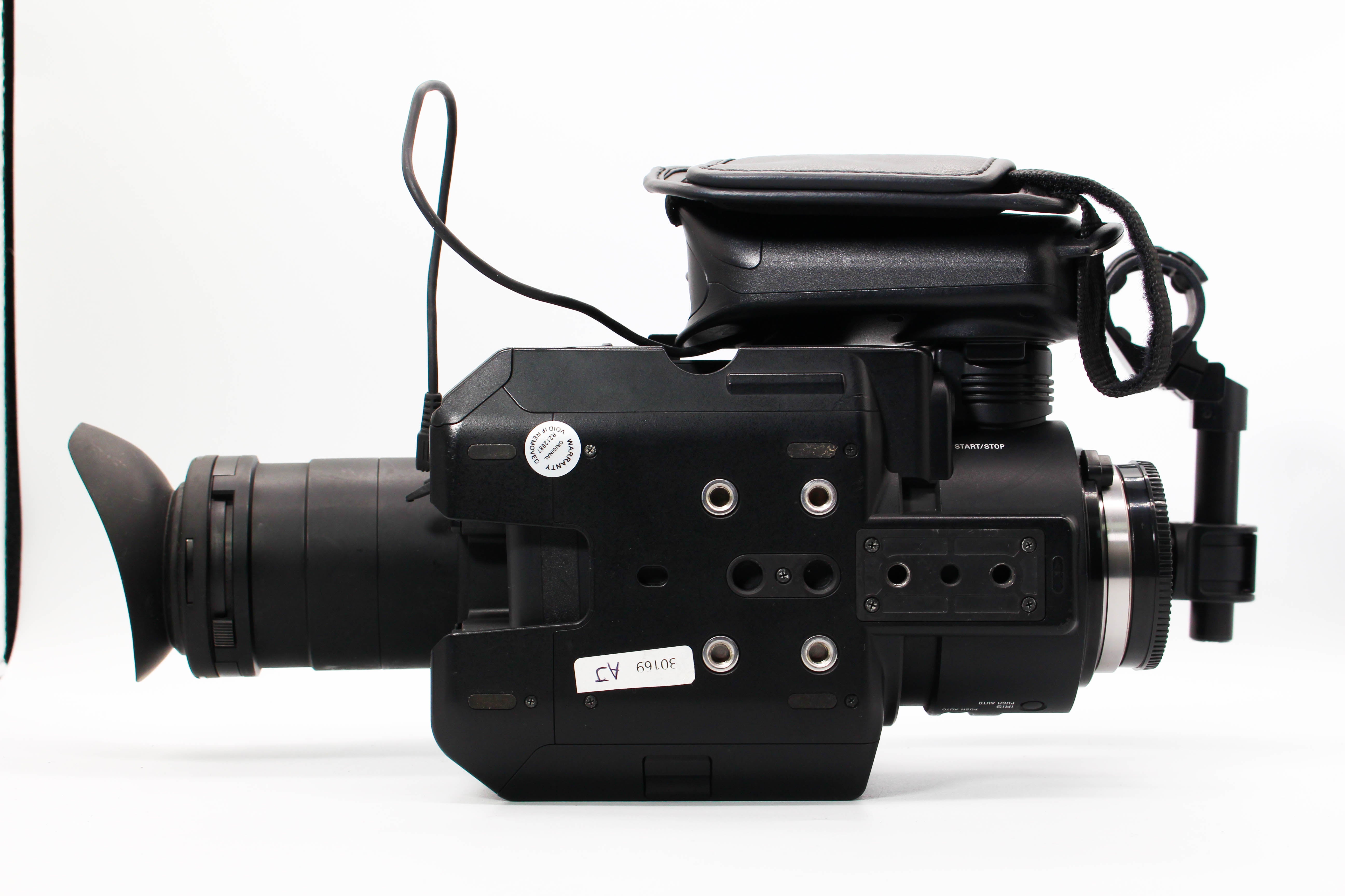 Sony NEX-FS100E 4K Exmor Super 35mm CMOS Sensor Camcorder Camera - Tested Bundle Excellent