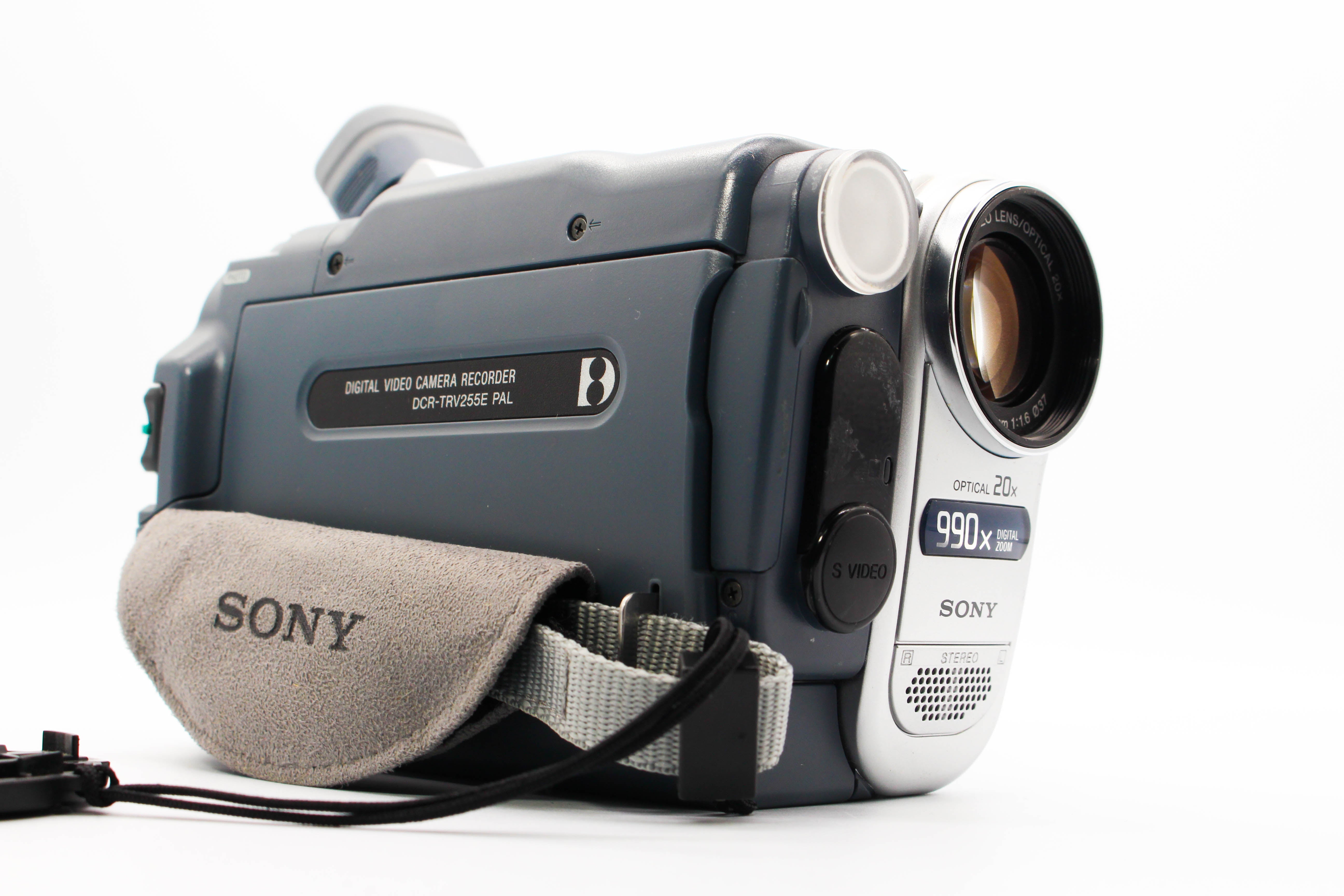 Sony DCR-TRV255E Digital8 Hi8 Video8 Digital Video Handycam Camera Camcorder - Tested Bundle Good