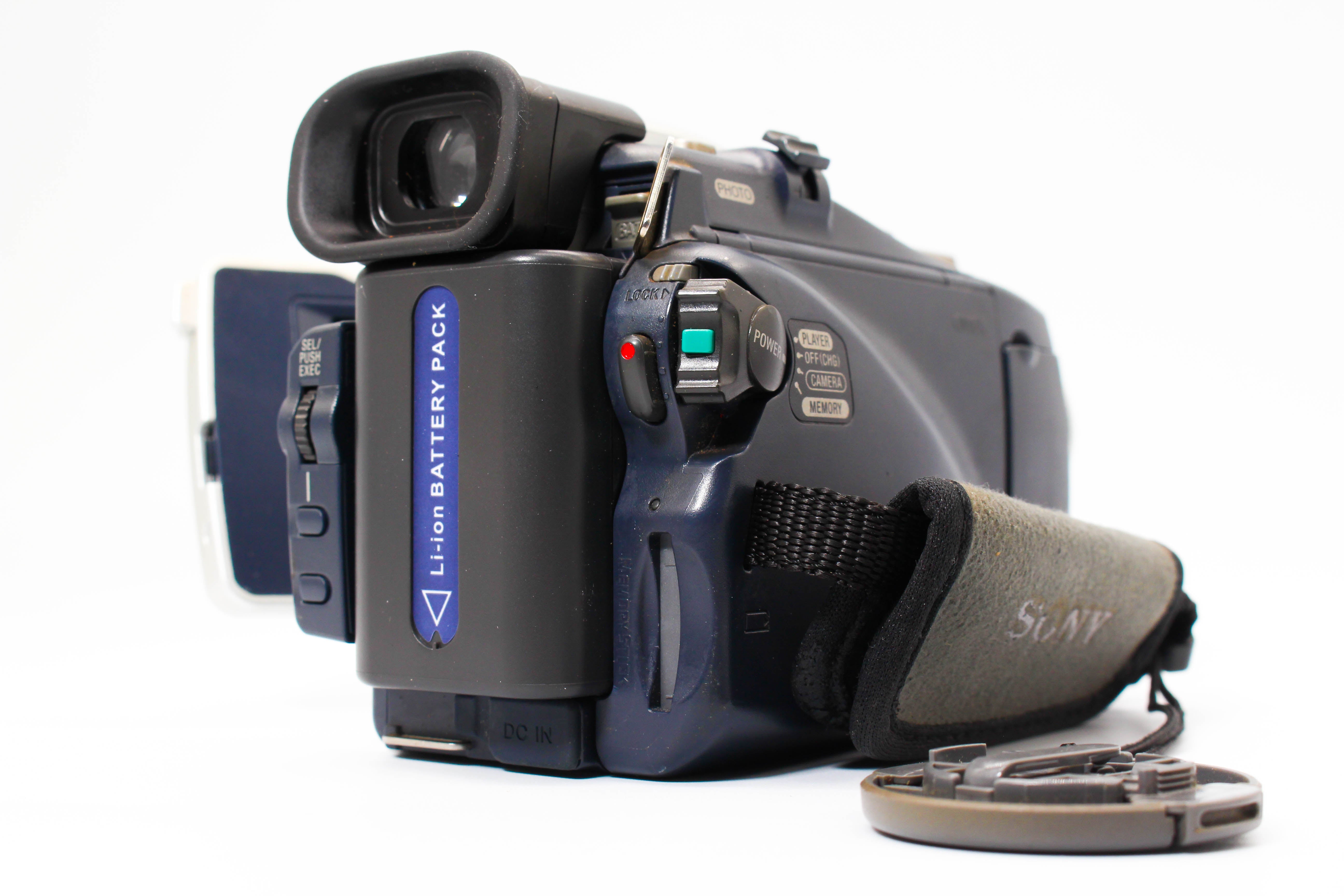 Sony DCR-TRV18E MiniDV Handycam Tape Digital Video Camcorder - Tested Bundle Good
