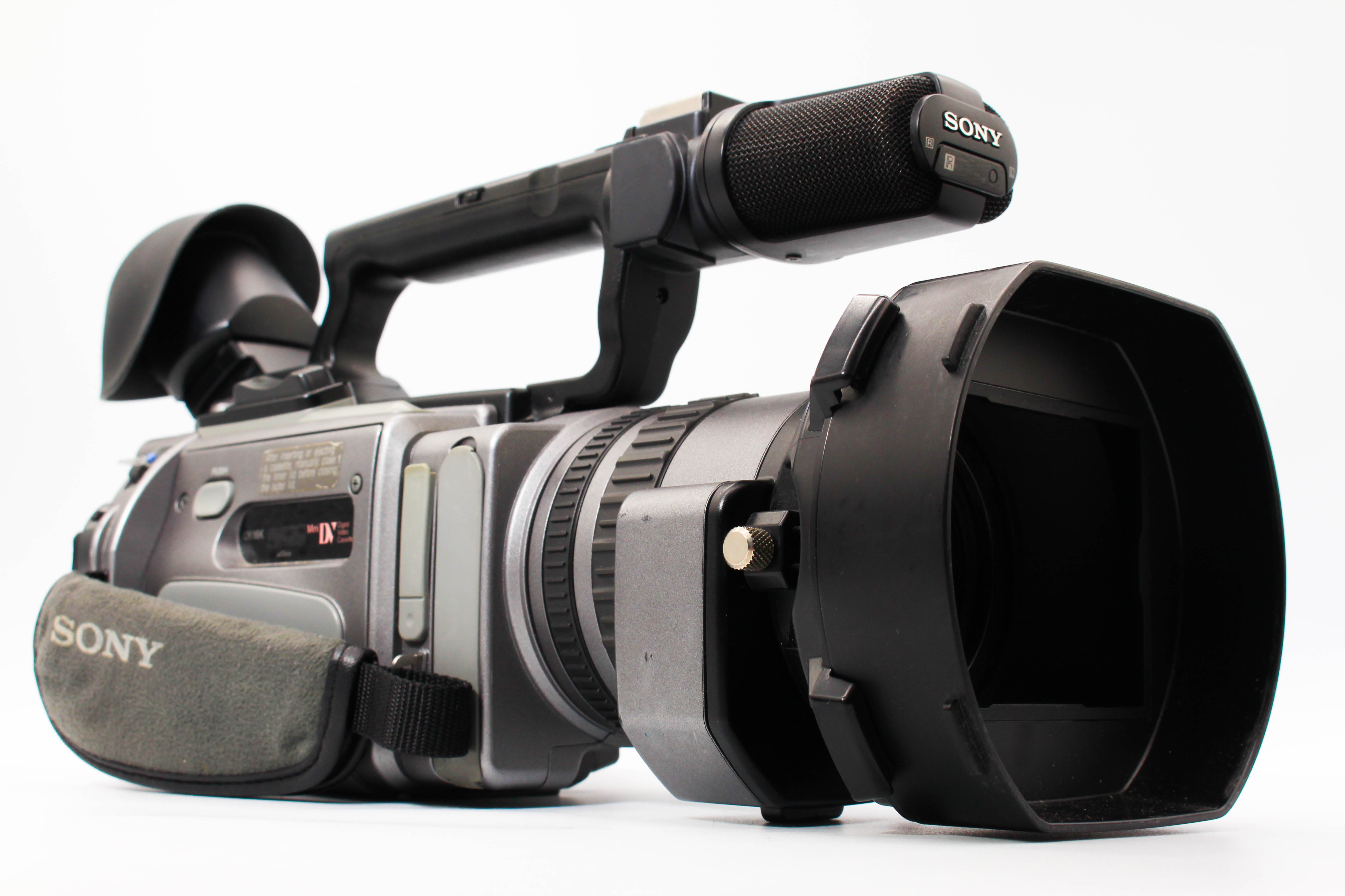 Sony DCR-VX2100E MiniDV Handheld Digital Video Camera Camcorder - Tested Bundle Excellent