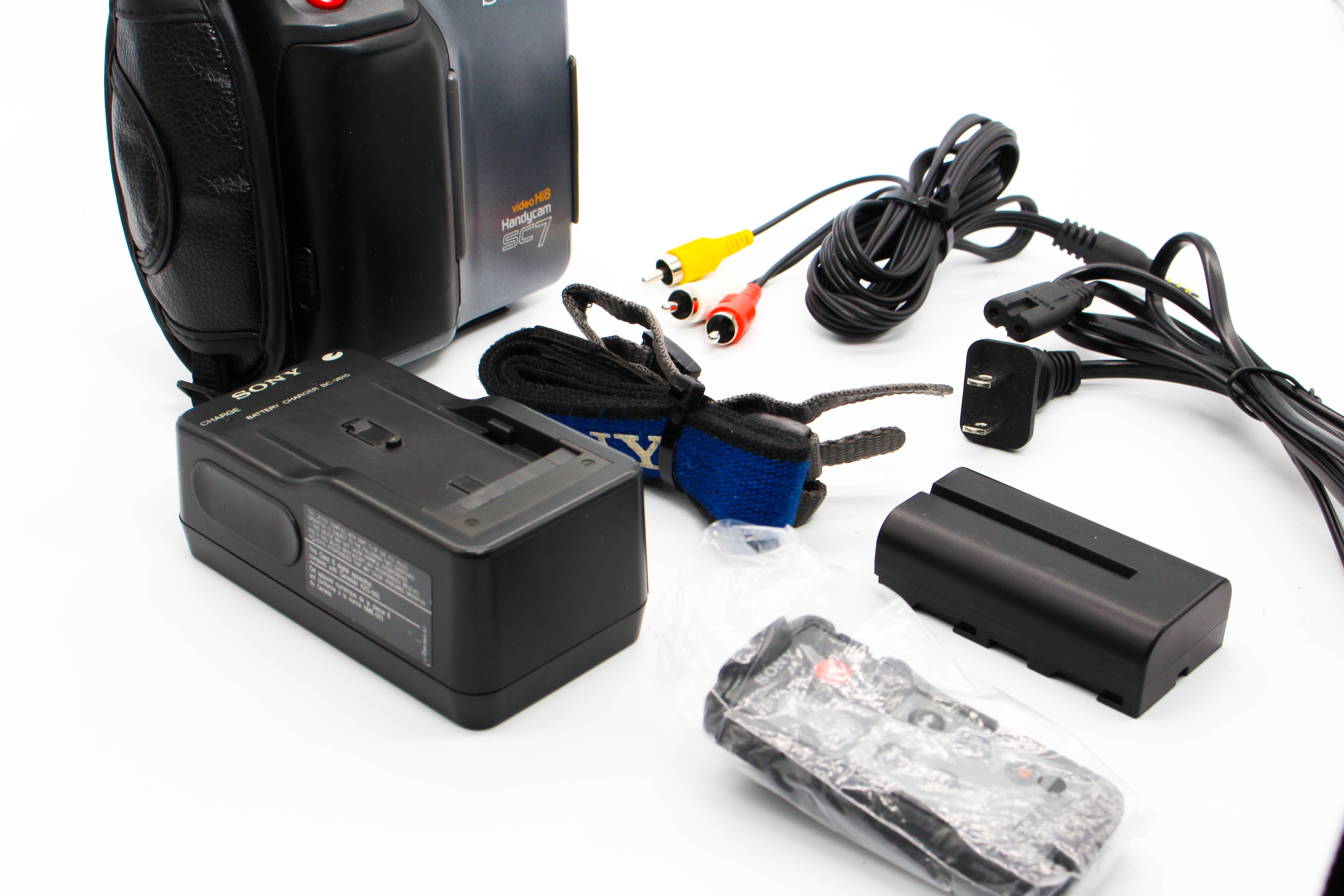 Sony CCD-SC7 NTSC Japanese Video8 8mm Analogue Video Camera Camcorder Rare - Tested Bundle Excellent