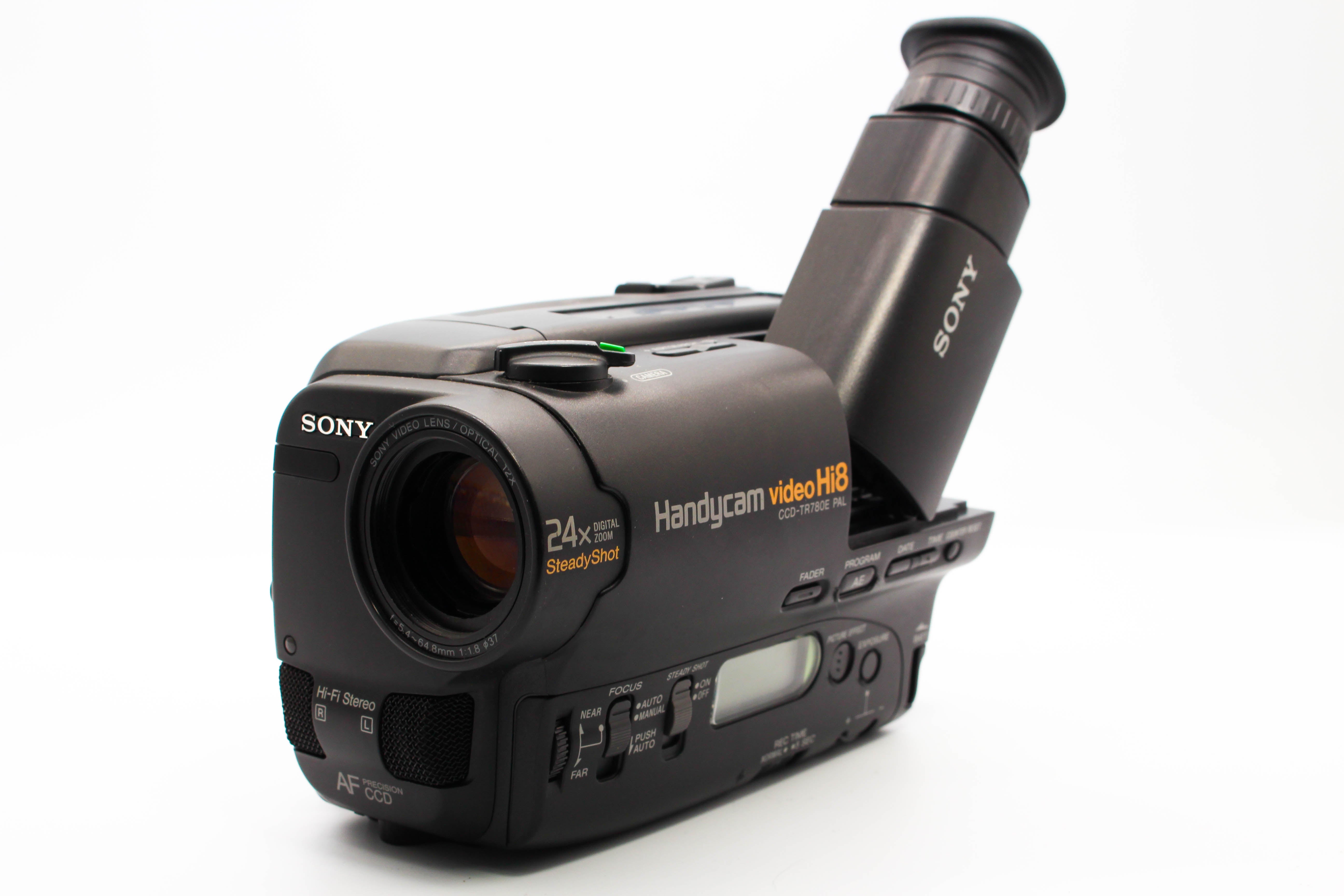 Sony CCD-TR780E Hi8 8mm Handycam Camera Analog Video Camcorder - Tested Bundle Excellent