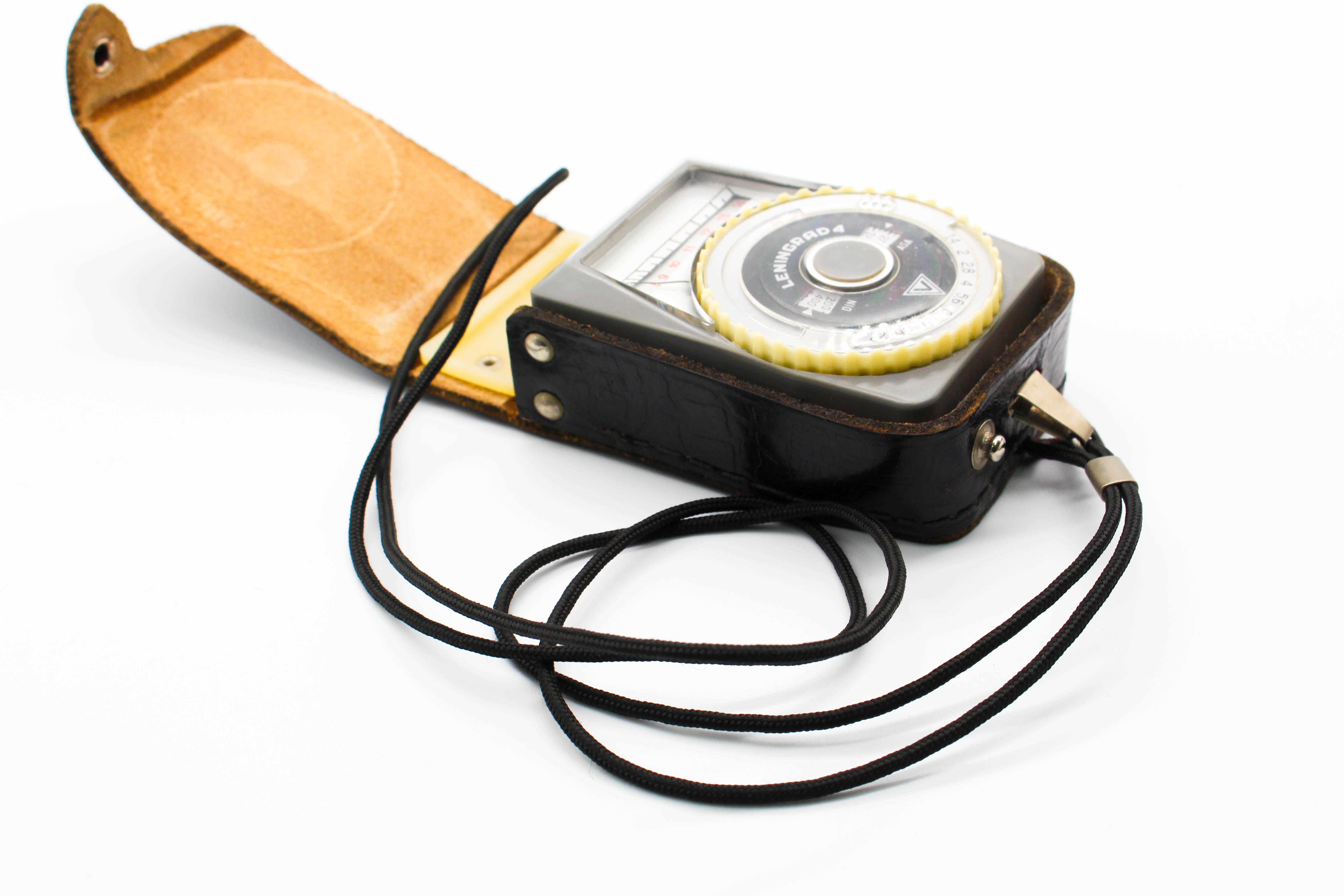 Leningrad 4 Vintage Soviet Light/Exposure Meter With Original Leather Case - Tested Excellent