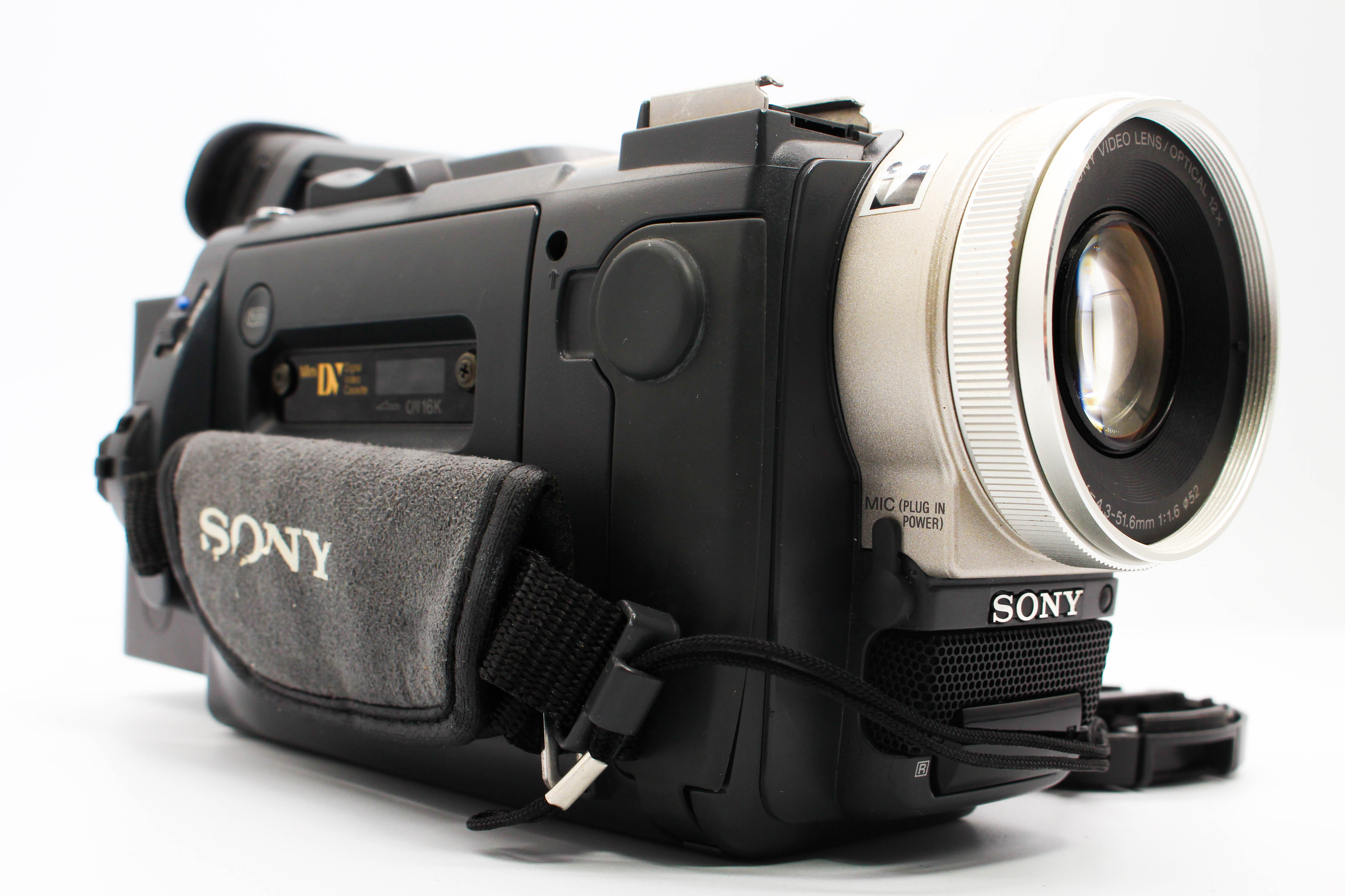 Sony DCR-TRV900E MiniDV Handycam Camcorder Digital Video Camera - Tested Bundle Excellent