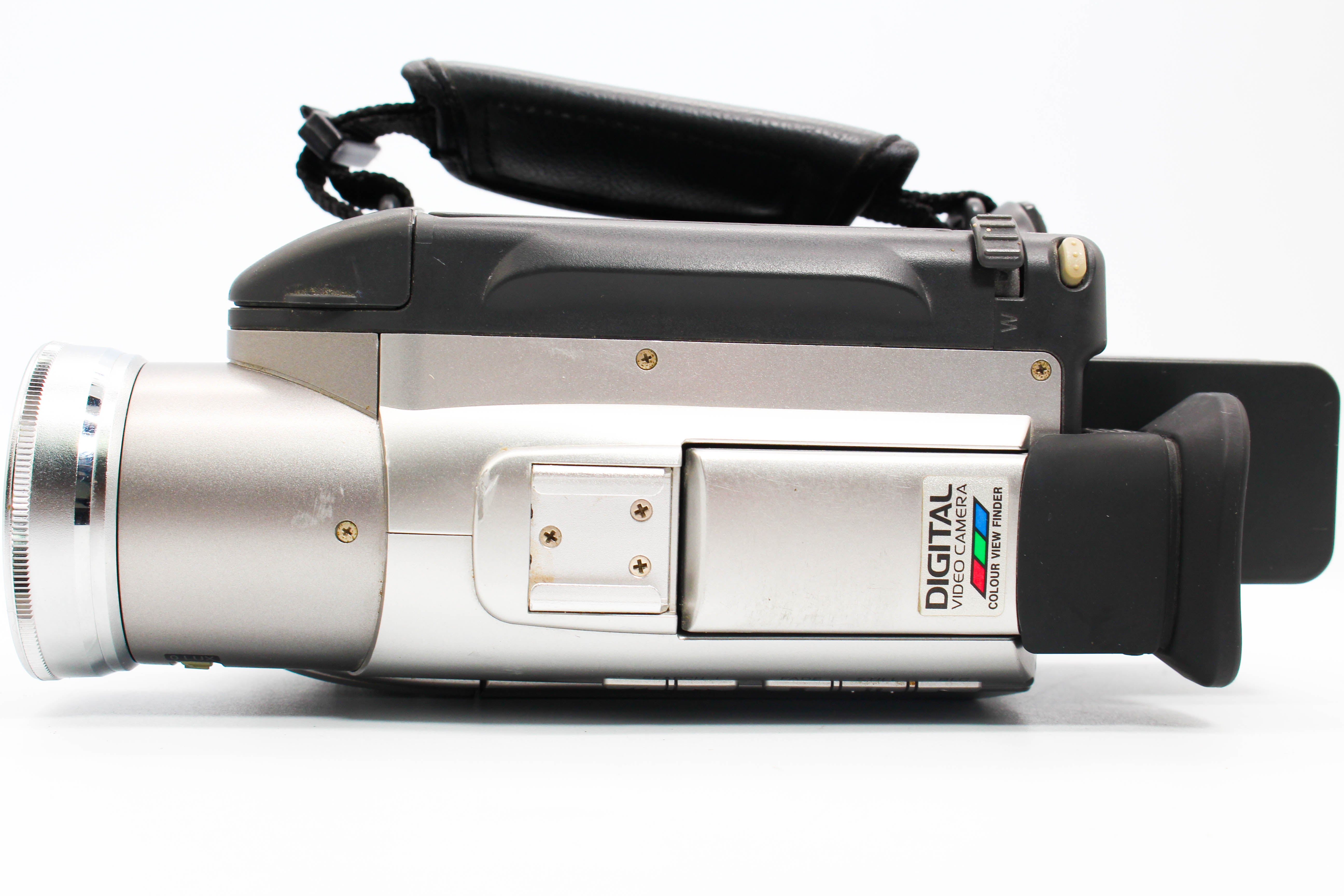 Panasonic NV-DS38B MiniDV Video Handycam Camcorder Camera - Tested Bundle