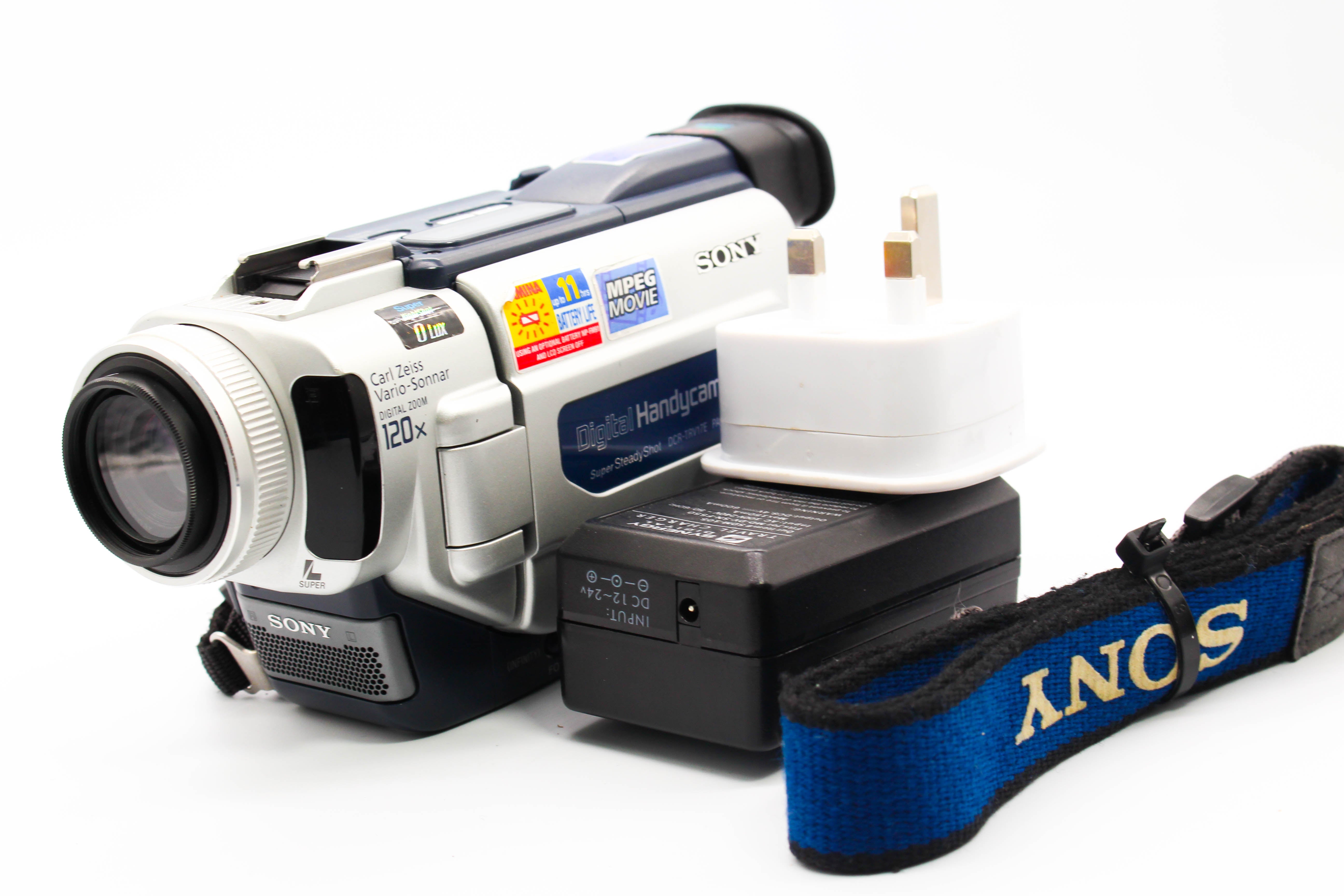 Sony DCR-TRV17E MiniDV Handycam Camcorder Digital Video Camera - Tested Bundle Excellent