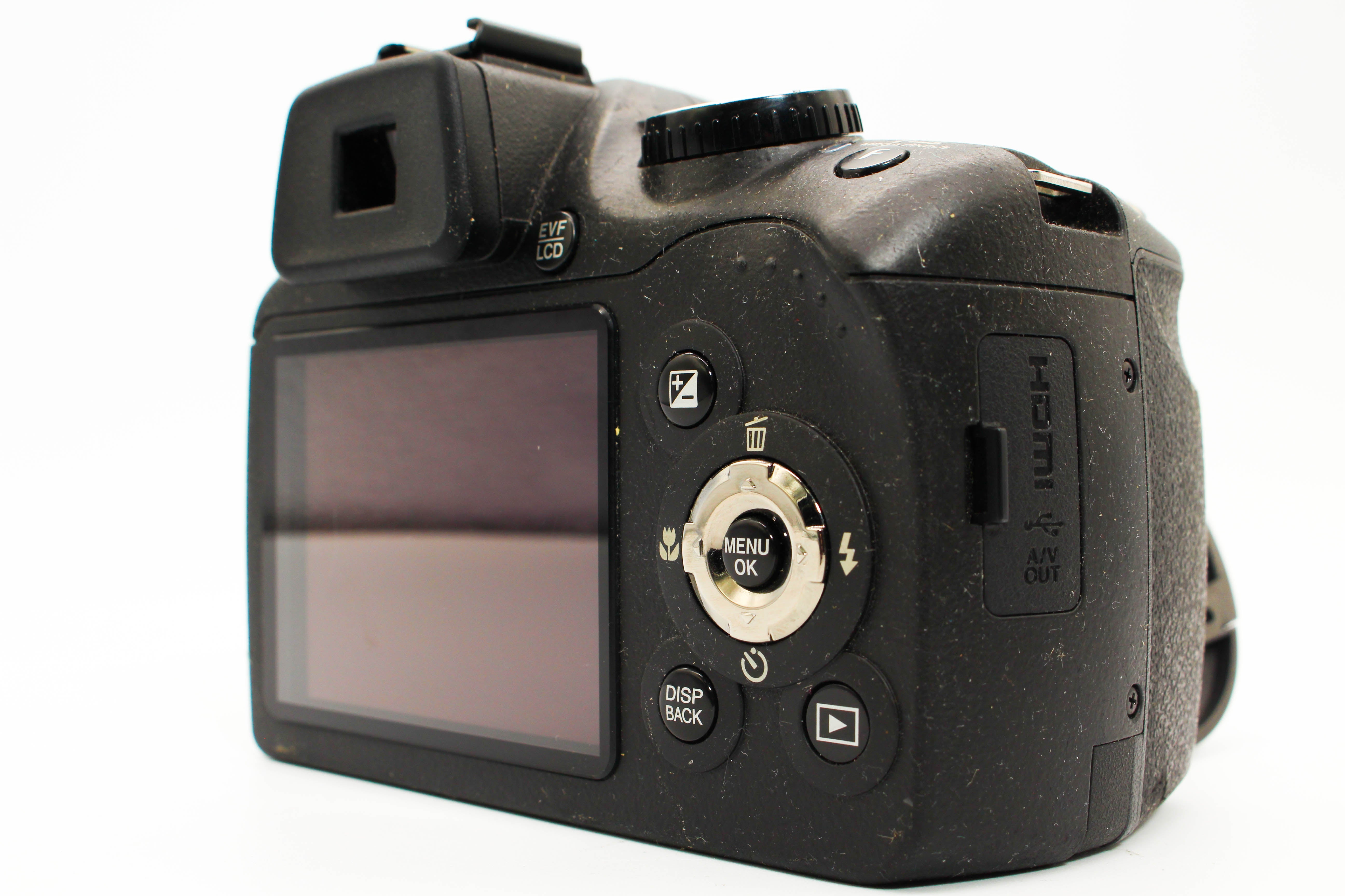 FujiFilm FinePix SL240 Digital Retro Photo Video Camera Digicam - Tested Bundle