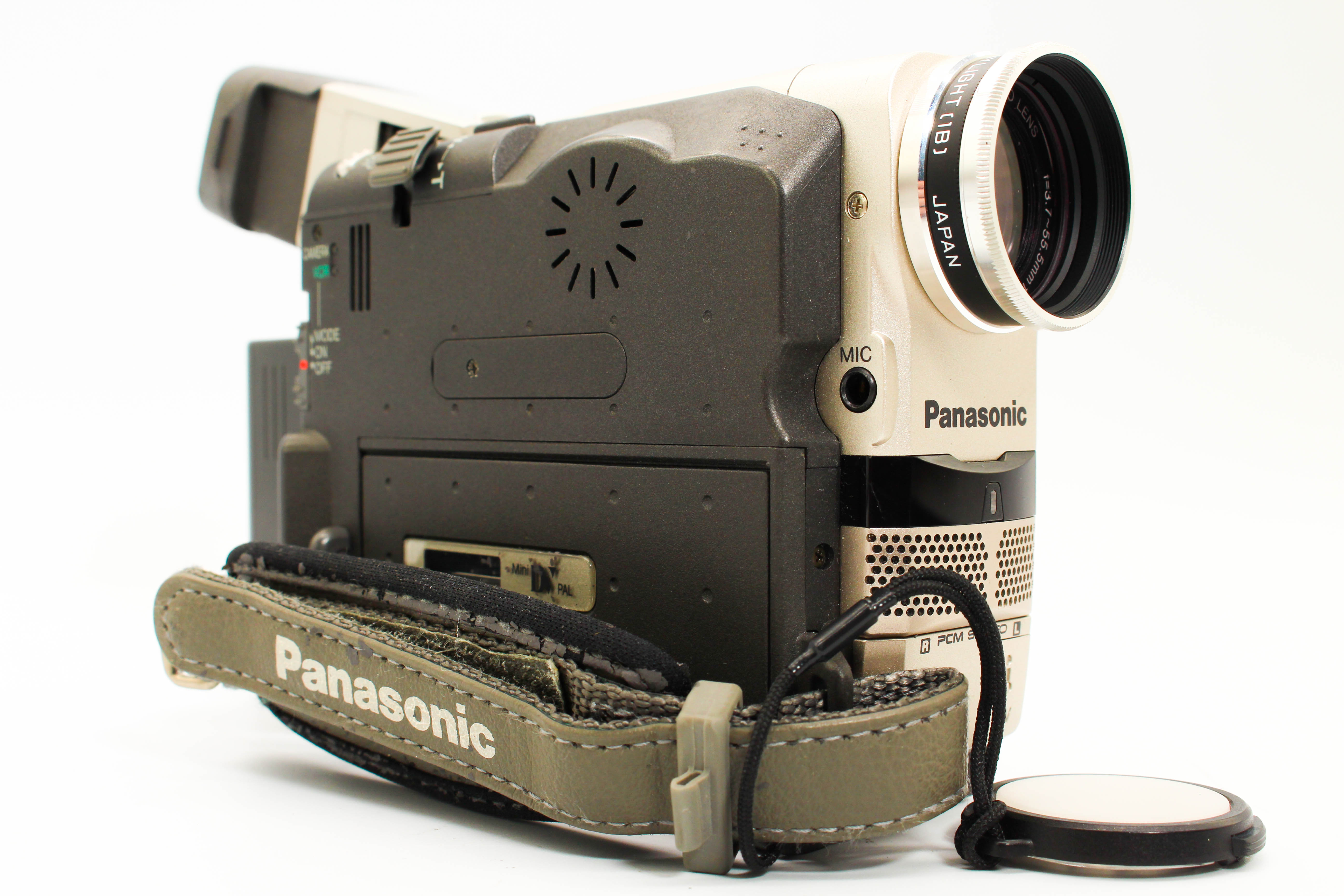 Panasonic NV-DS35B MiniDV Digital Video Handycam Camcorder Camera - Tested Bundle Excellent