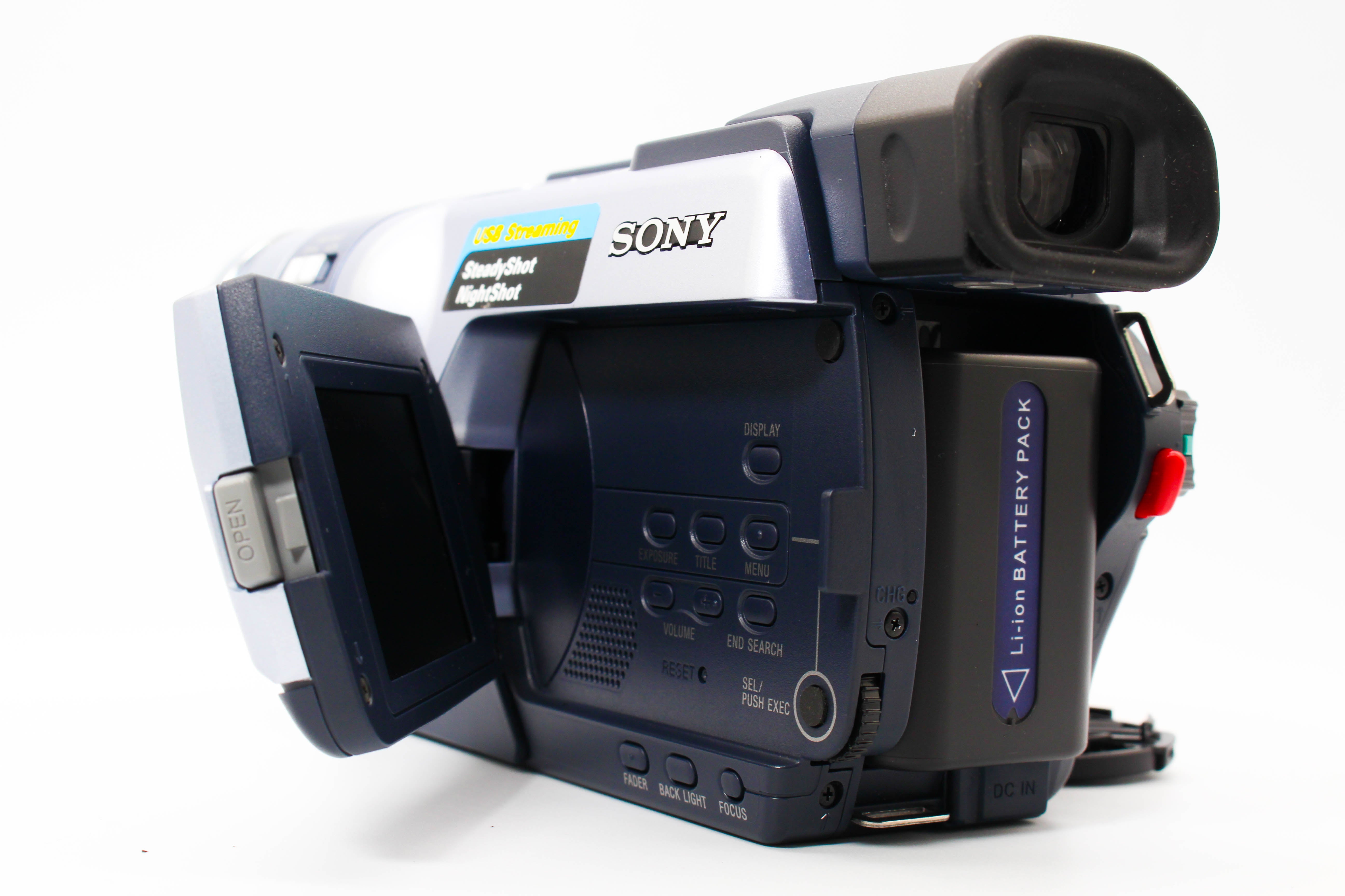 Sony DCR-TRV245E Digital8 Hi8 Video8 Handycam Tape Digital Video Camcorder - Tested Bundle Excellent