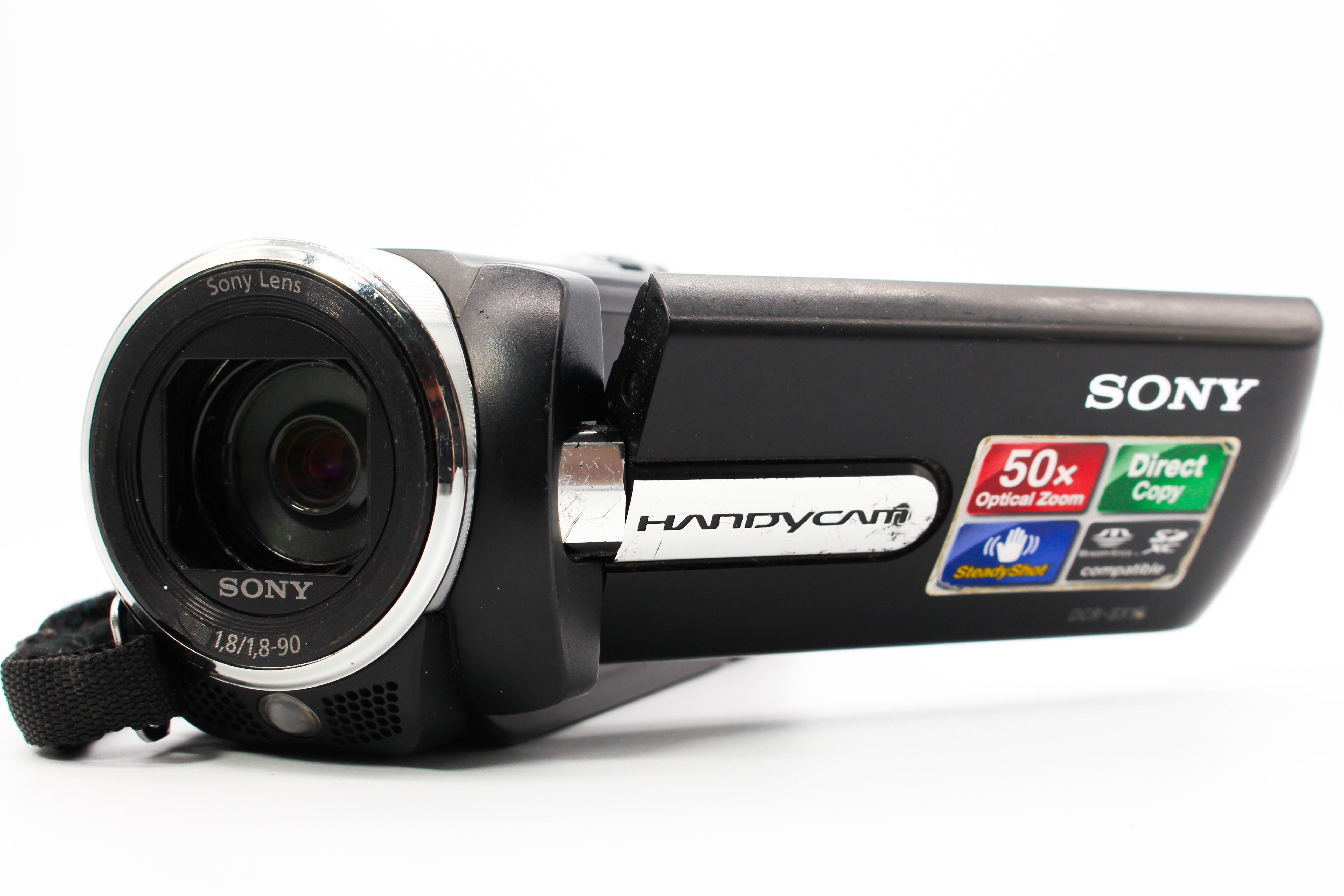 Sony DCR-SX15E HD SD Card Handycam Camcorder Camera - Tested Bundle Excellent