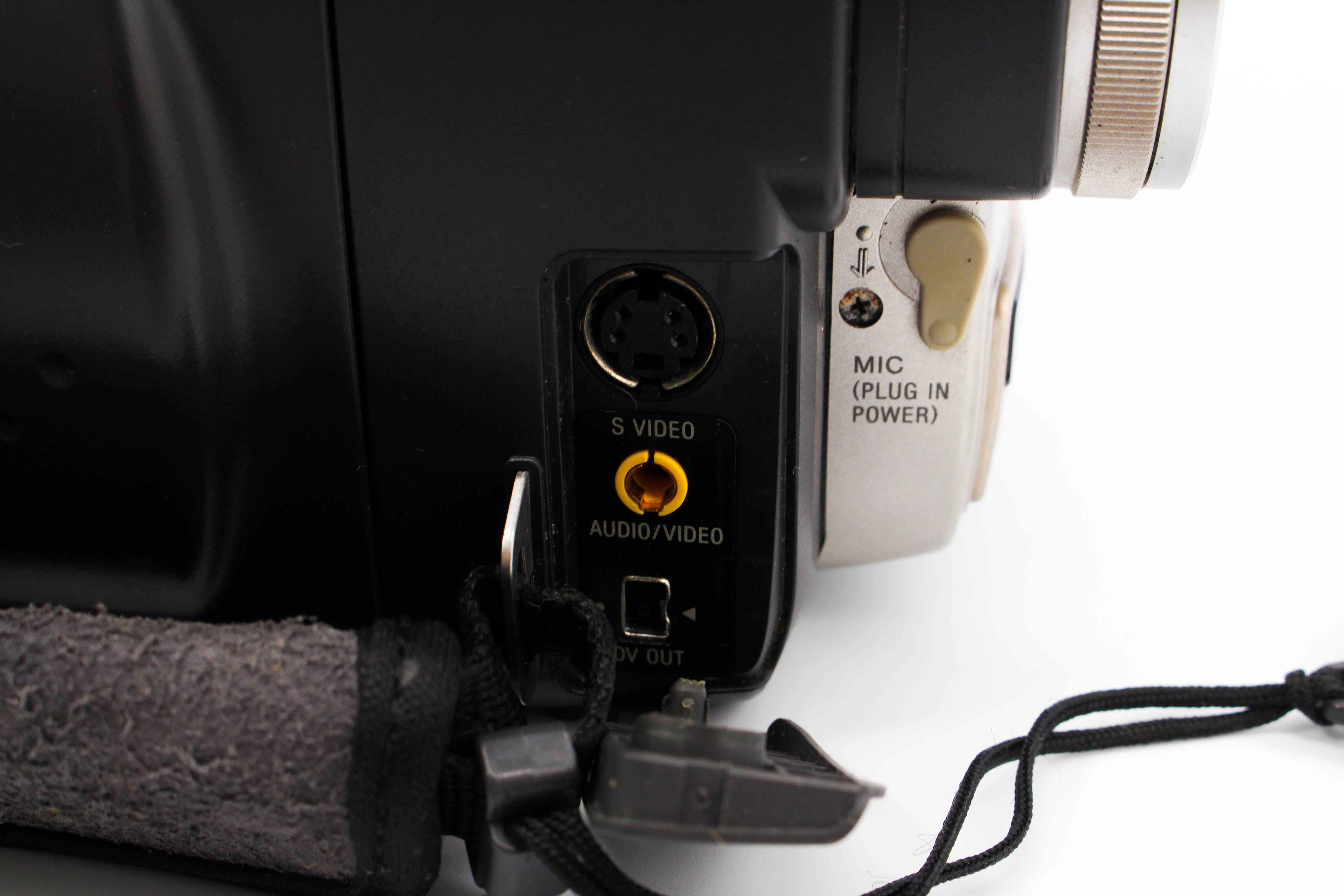 Sony DCR-TRV9E MiniDV Video Handycam Camcorder Camera - Tested Bundle Excellent Rare