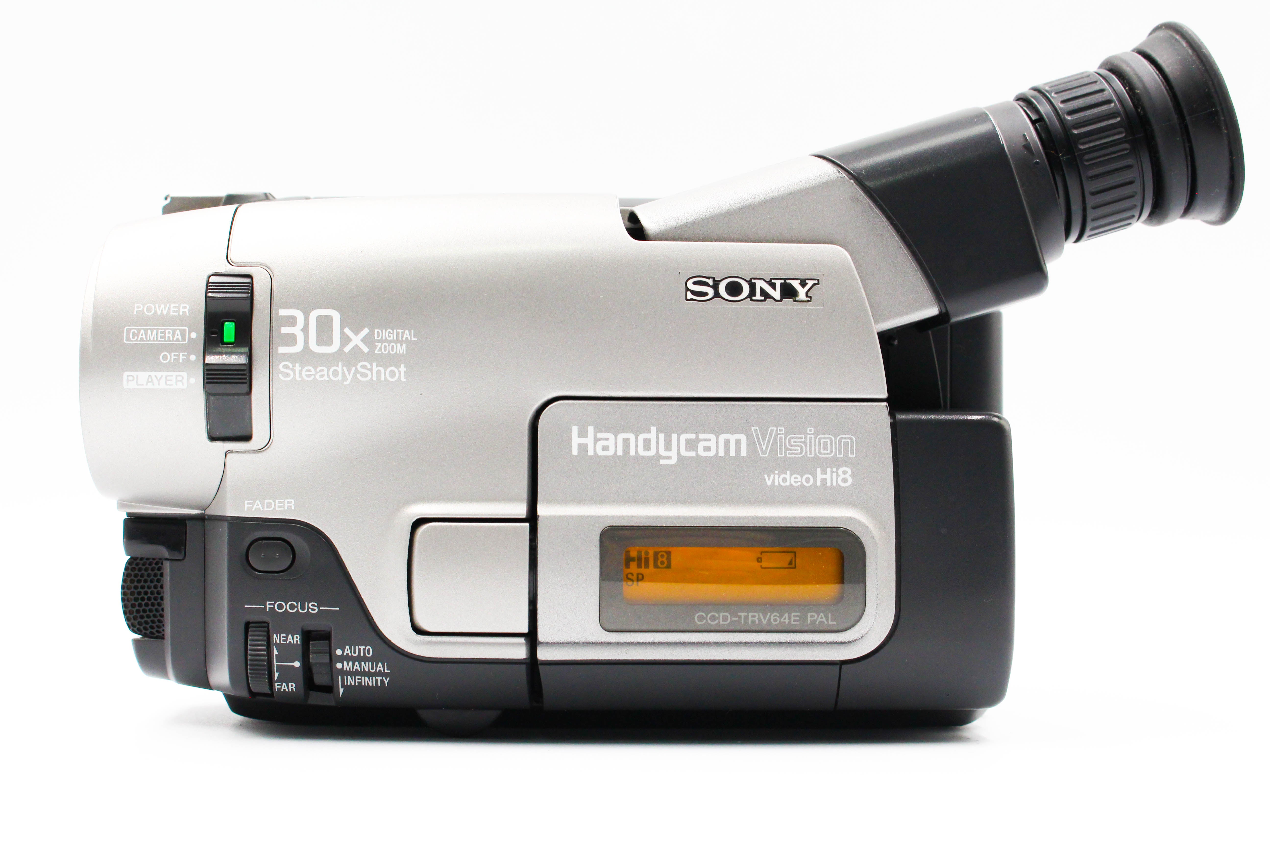 Sony CCD-TRV64E Hi8 Handycam Retro Video Camera Camcorder - Tested Bundle Excellent