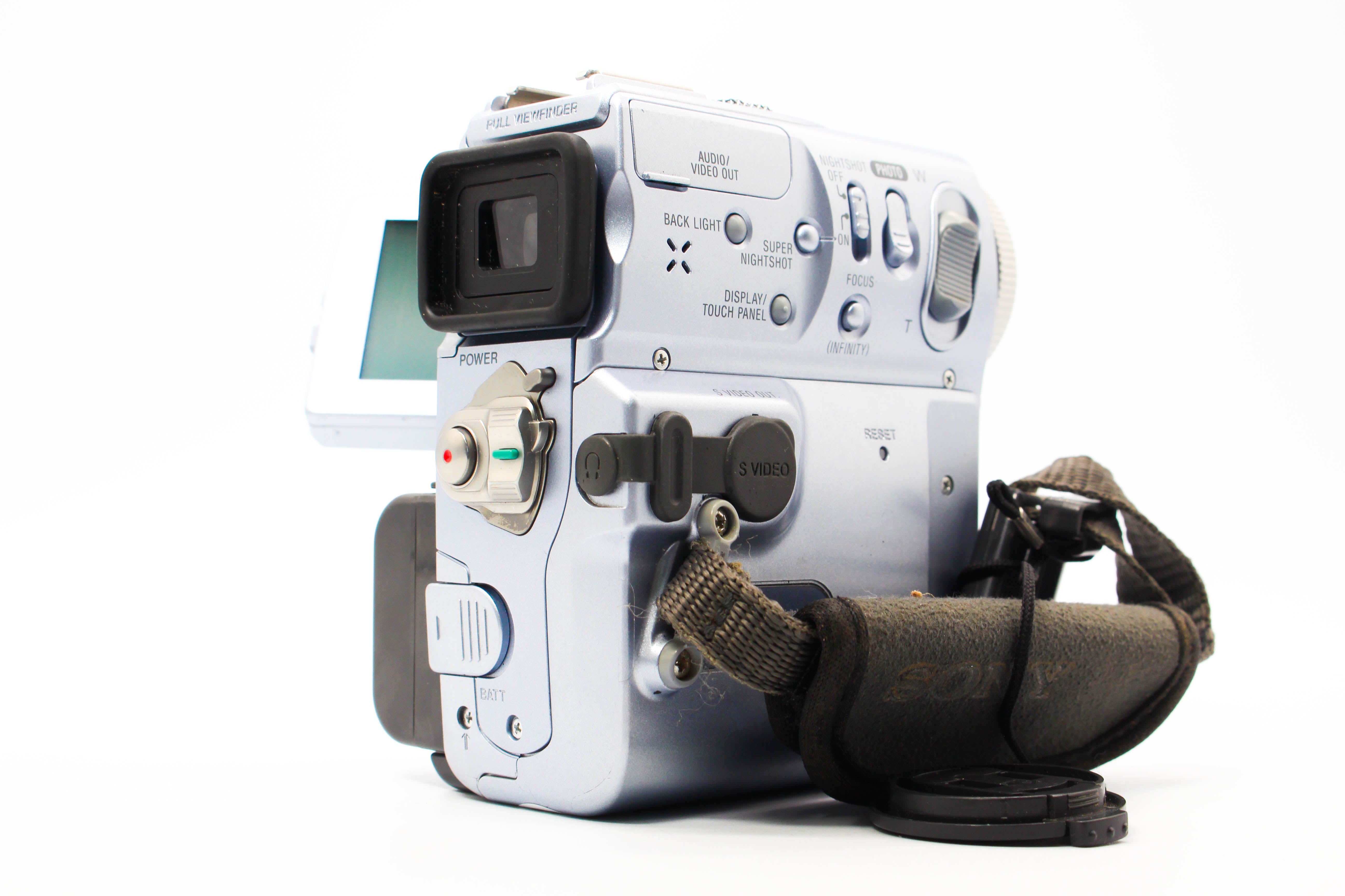 Sony DCR-PC6E MiniDV Video Handycam Camcorder Camera - Tested Bundle Excellent