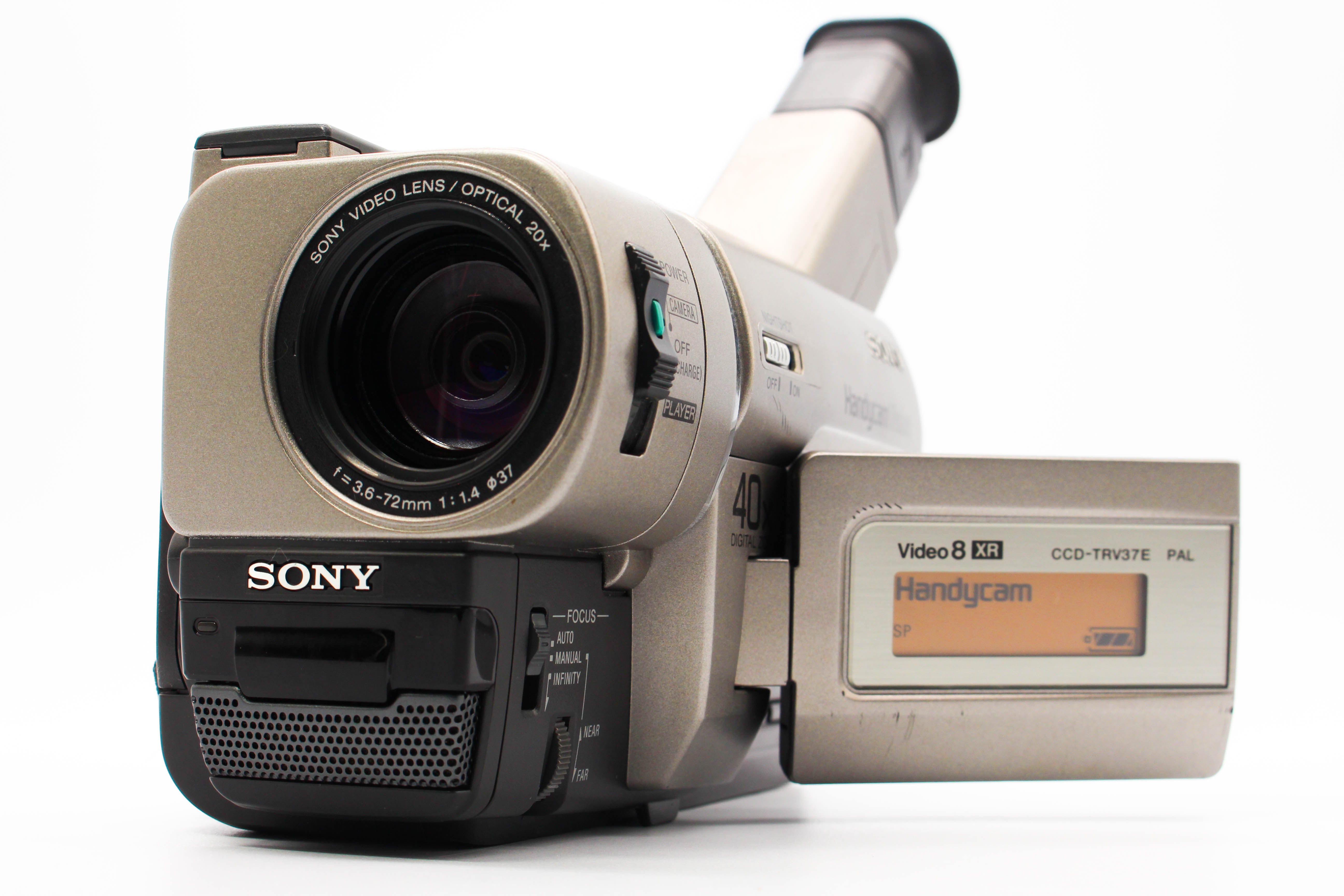 Sony CCD-TRV37E Hi8 Video8 8mm Handycam Camcorder Camera - Tested Bundle Excellent