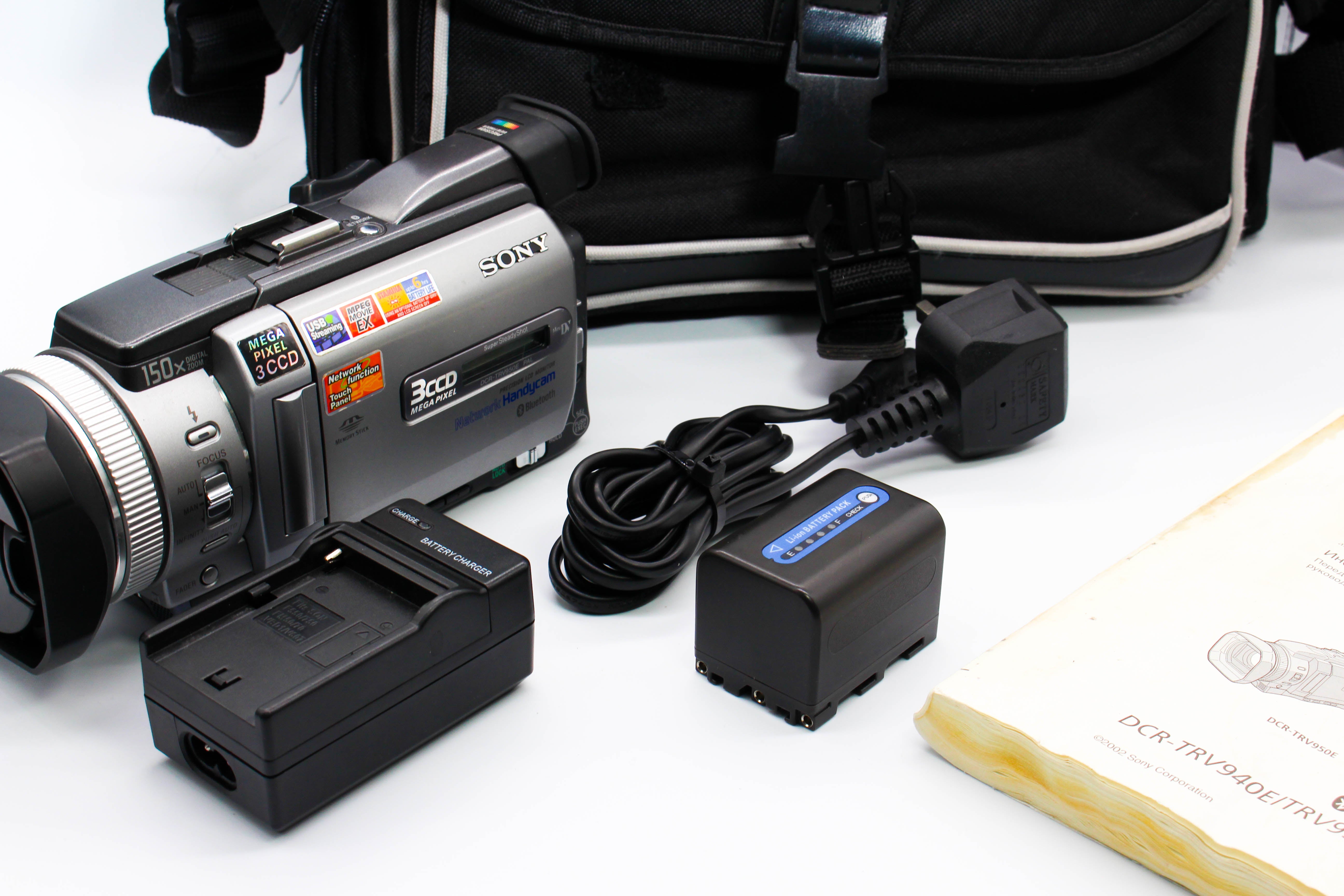 Sony DCR-TRV950E MiniDV Digital Video Handycam Camcorder - Tested Bundle Excellent