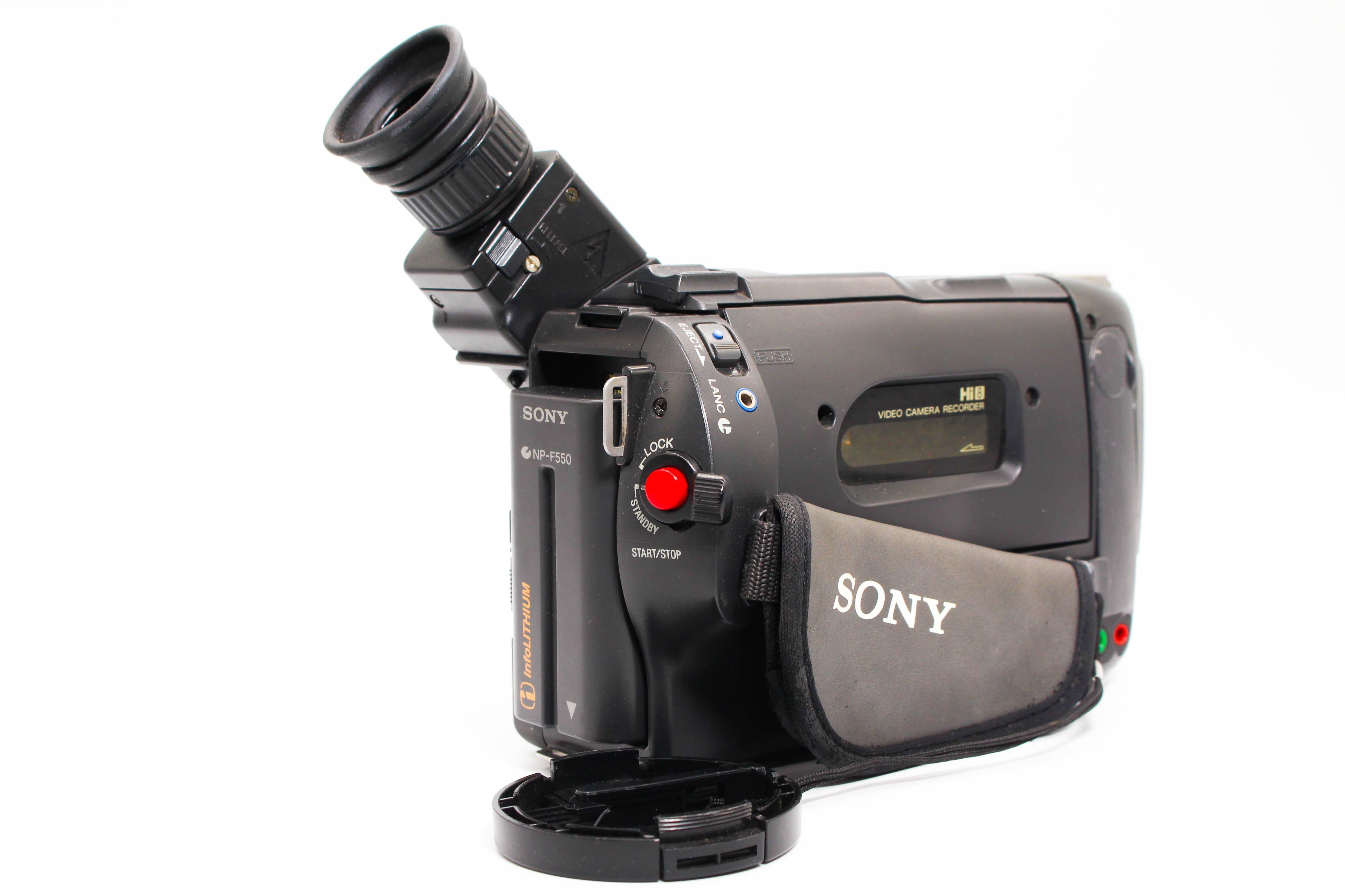 Sony CCD-TR1100E Hi8 Video8 8mm Handycam Camcorder Camera - Tested Bundle Excellent