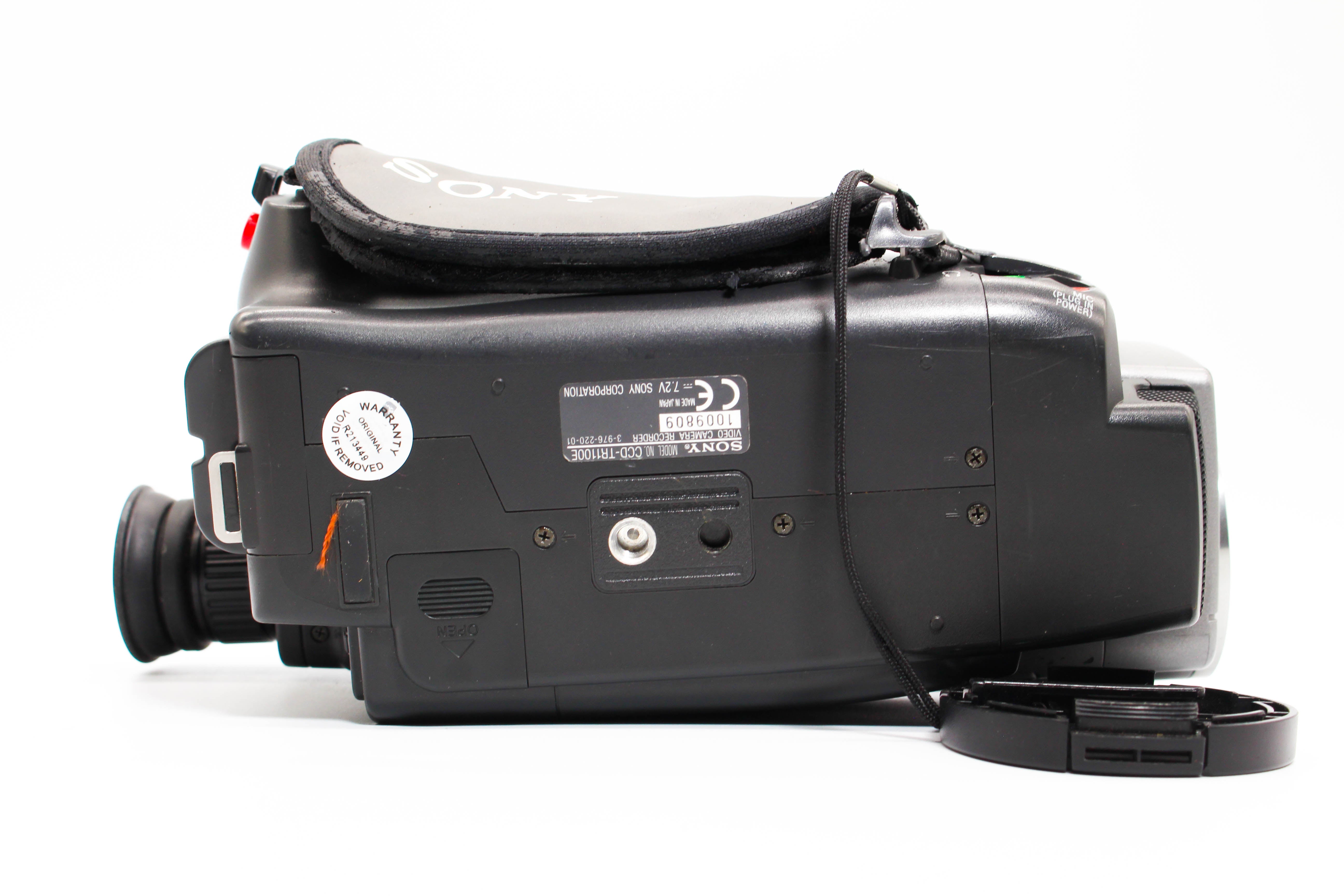 Sony CCD-TR1100E Hi8 Video8 8mm Handycam Camcorder Camera - Tested Bundle Excellent