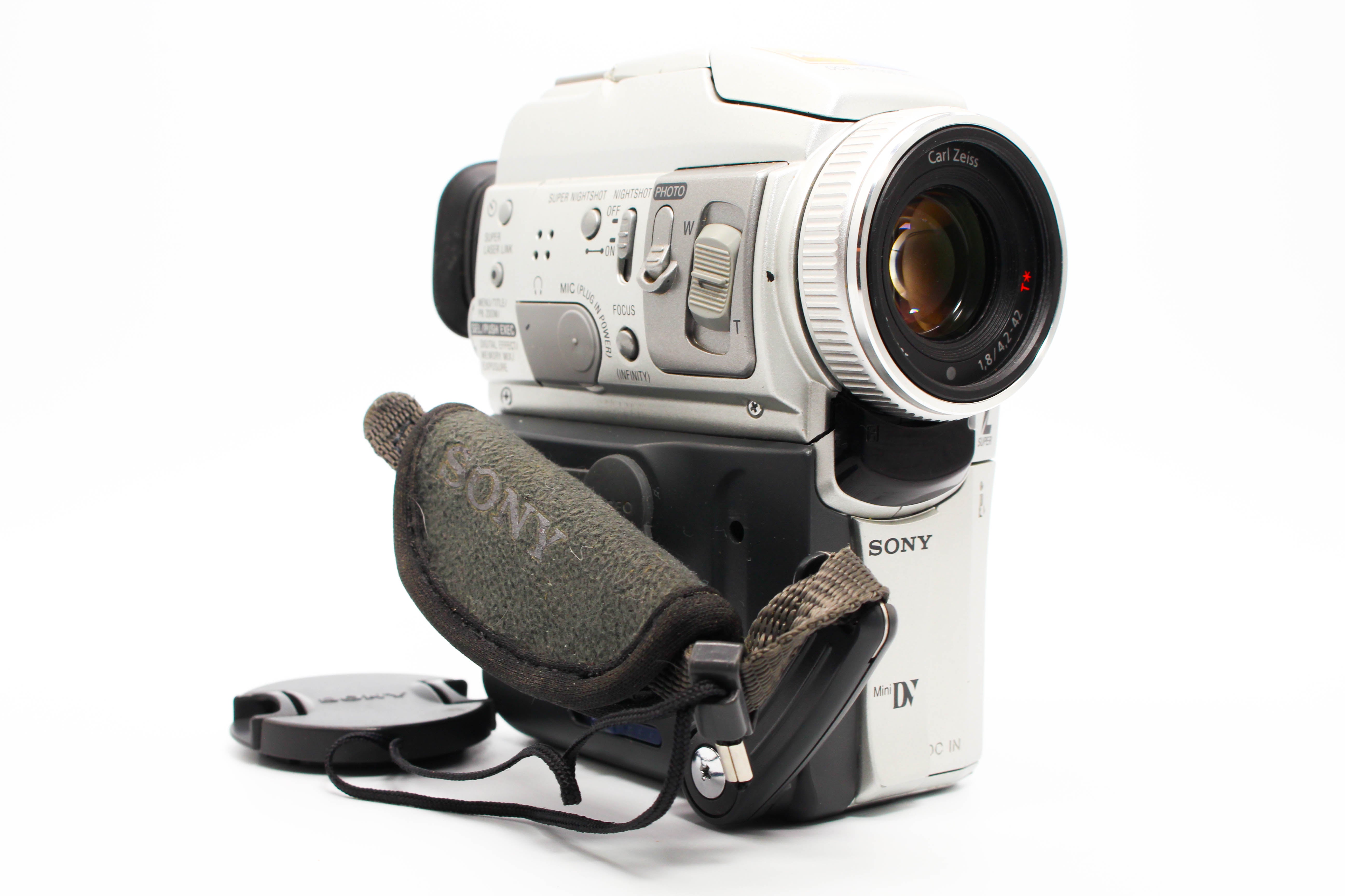 Sony DCR-PC110E MiniDV Video Handycam Camcorder Camera (Read) - Tested Bundle