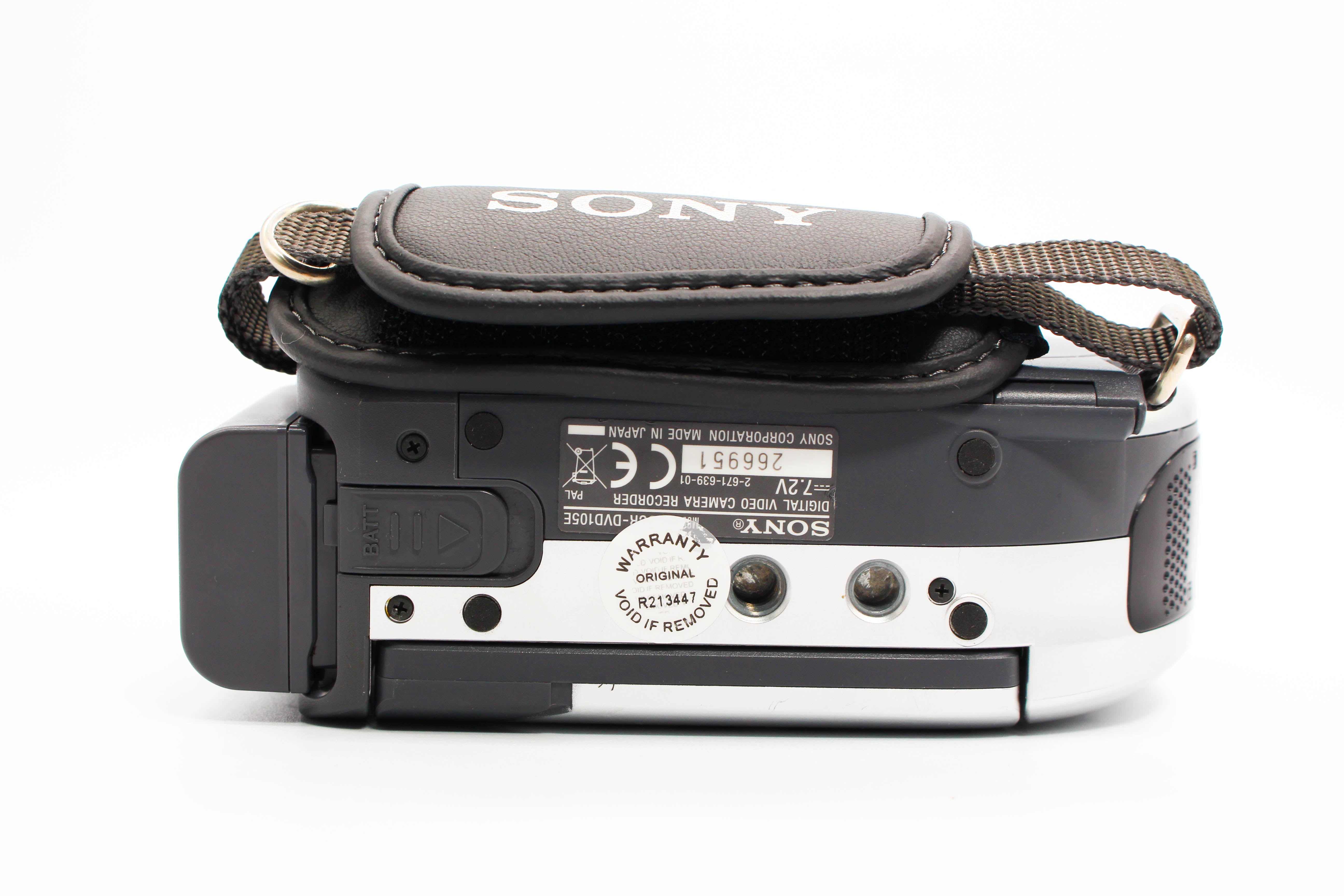 Sony DCR-DVD105E DVD Retro Video Handycam Camcorder Camera - Tested Bundle Excellent