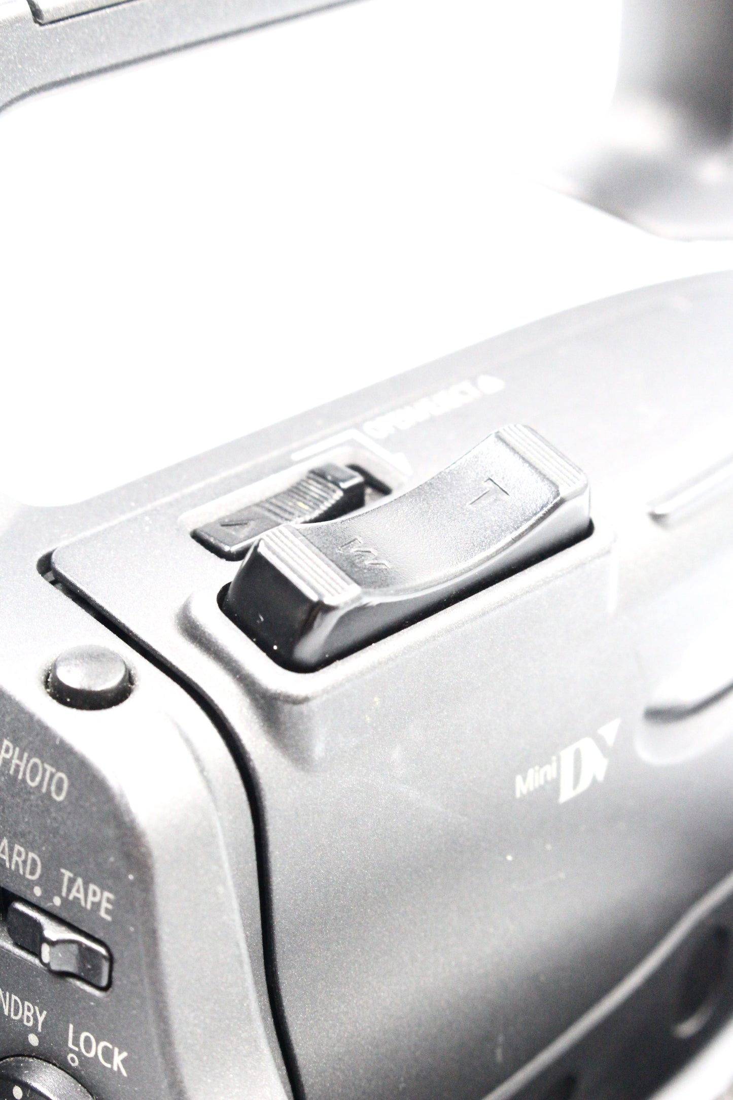 Canon DM-XM2 MiniDV Digital Video Camera Camcorder For Parts or Not Working