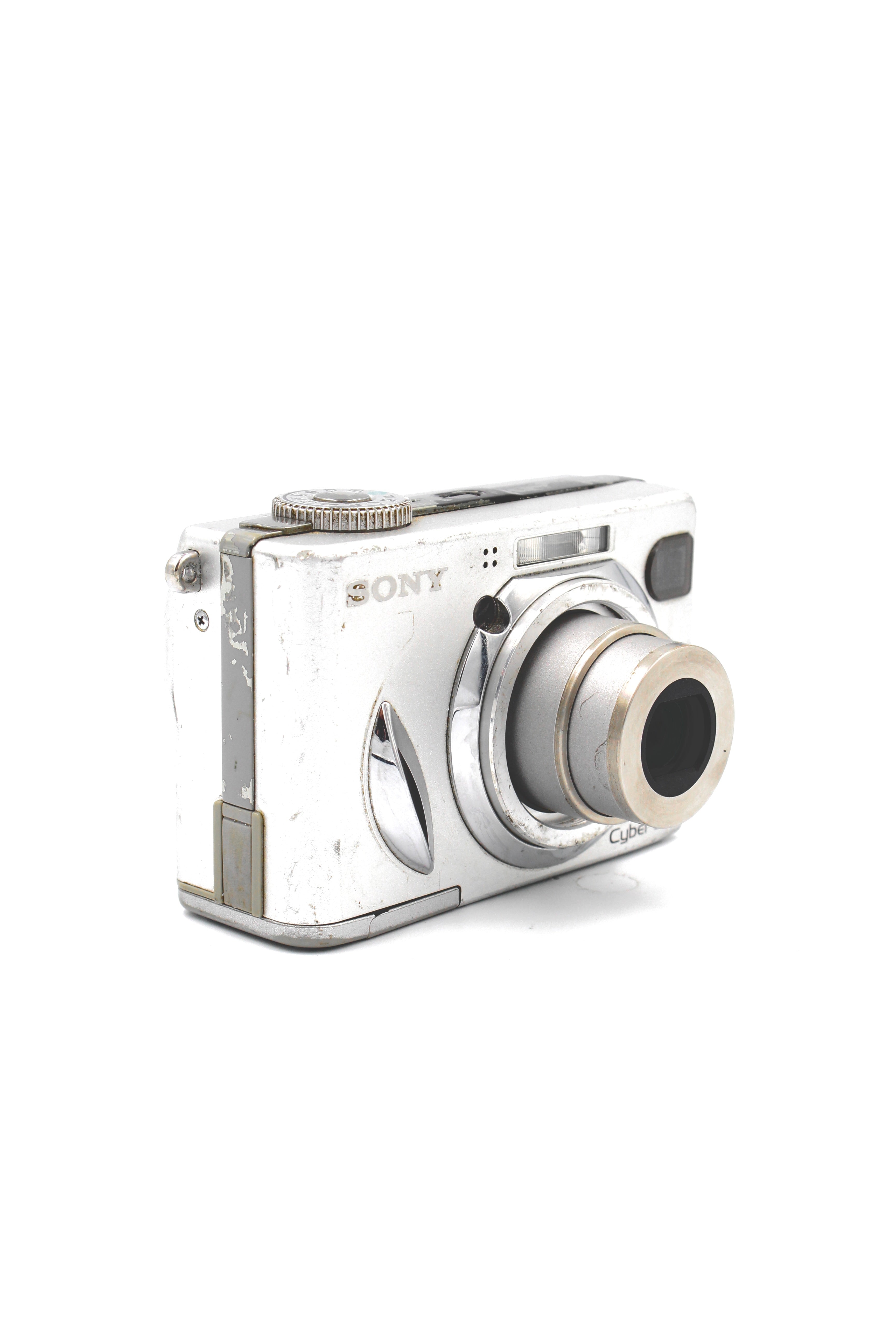 Sony Cybershot DSC-W7 Compact Digital Retro Camera