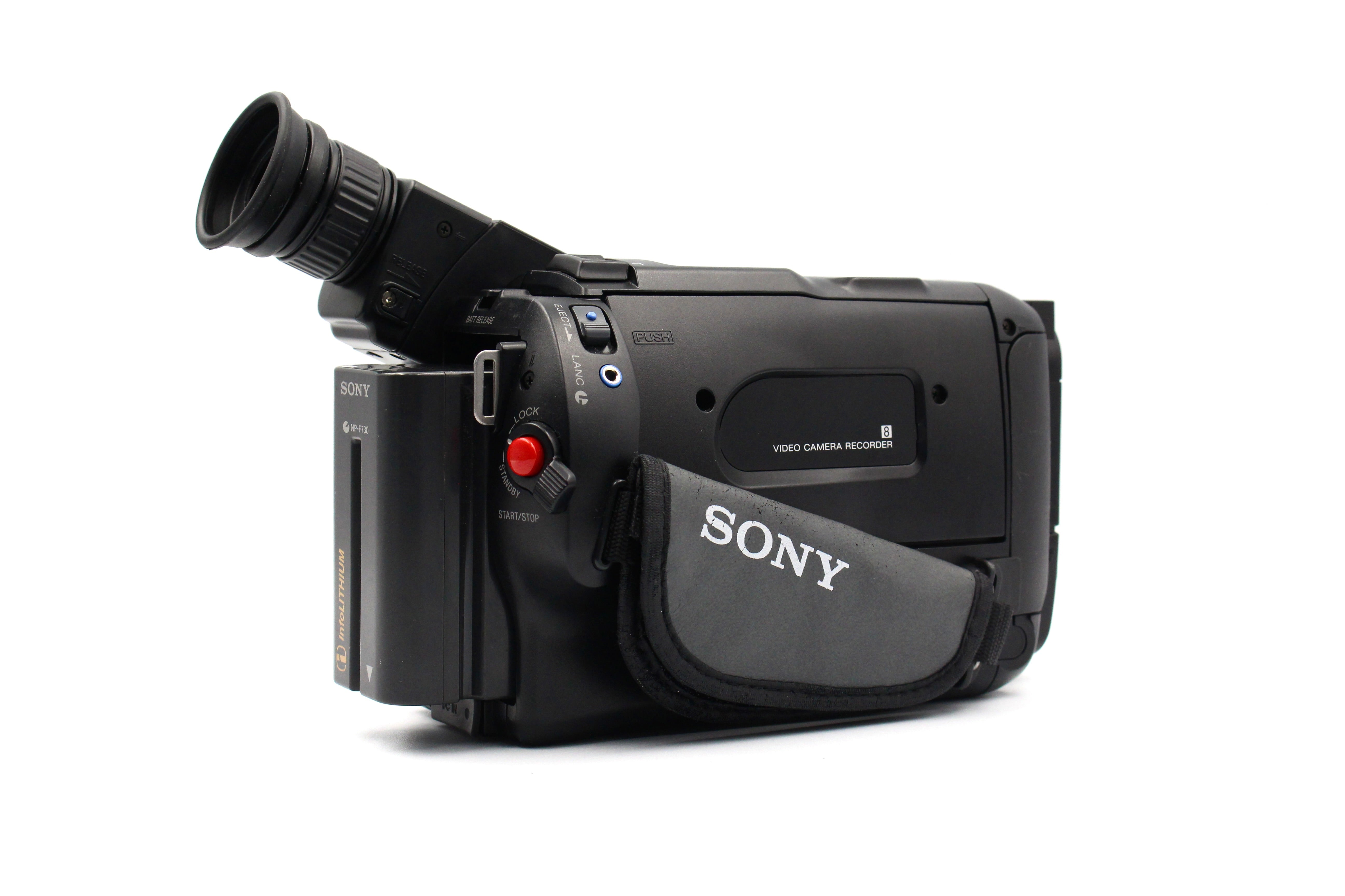 Sony CCD-TR425E Video8 XR Analog Tape Video Camcorder Camera
