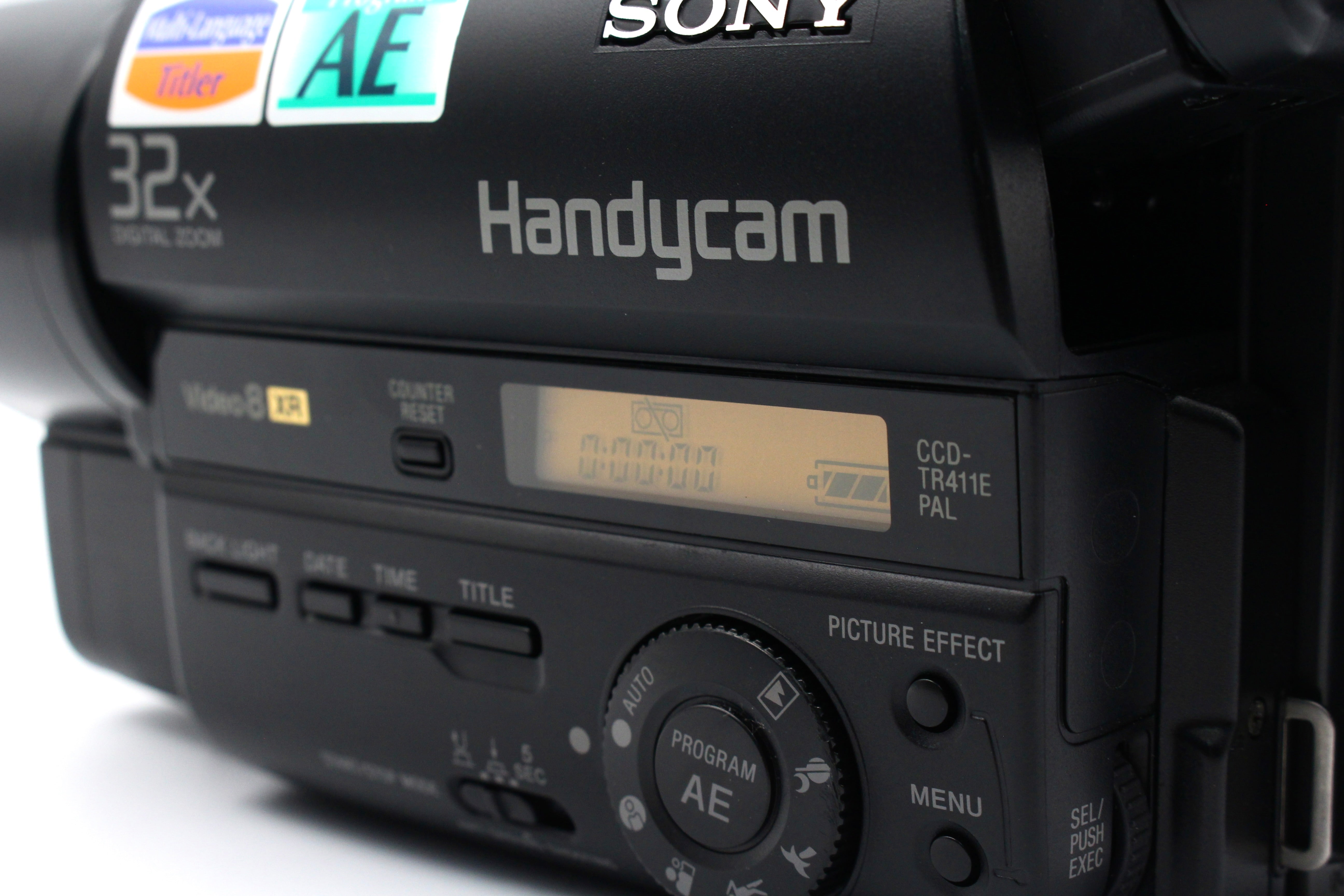 Sony CCD-TR411E Hi8 Video8 Analog Tape Video Camcorder Camera Handycam - Tested Bundle Excellent